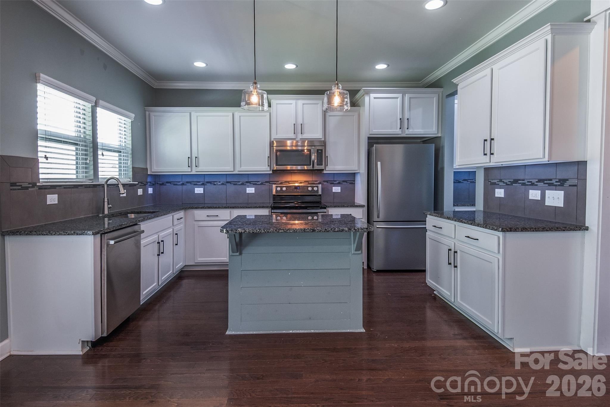 Kitchen - 2134 Gillette Drive, Clover