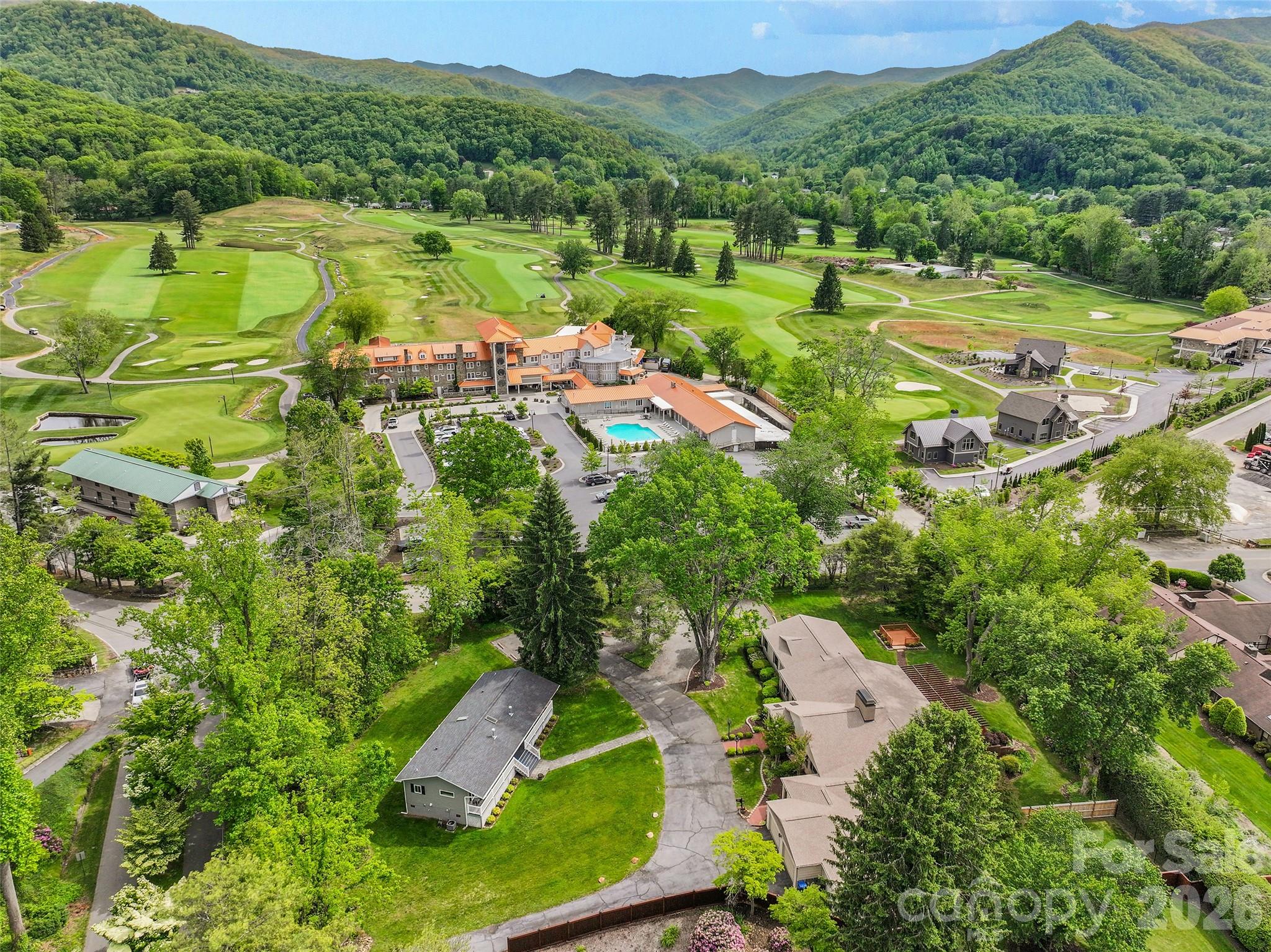 Single Family Residence at 142 Country Club Drive, Waynesville, photo 3 of 48
