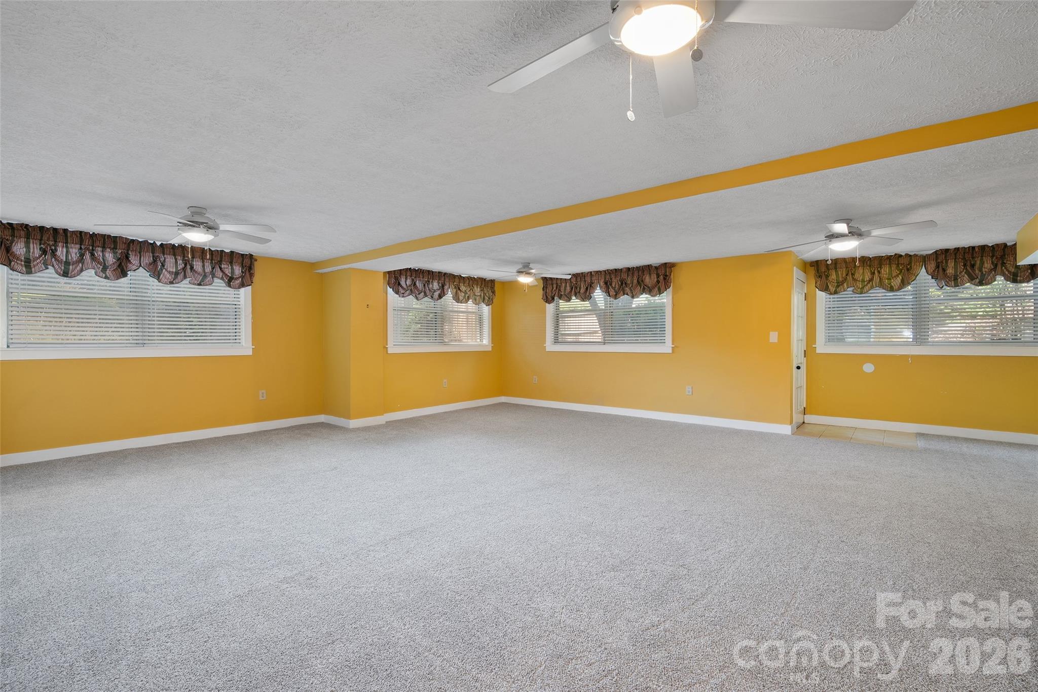 Single Family Residence at 142 Country Club Drive, Waynesville, photo 16 of 48