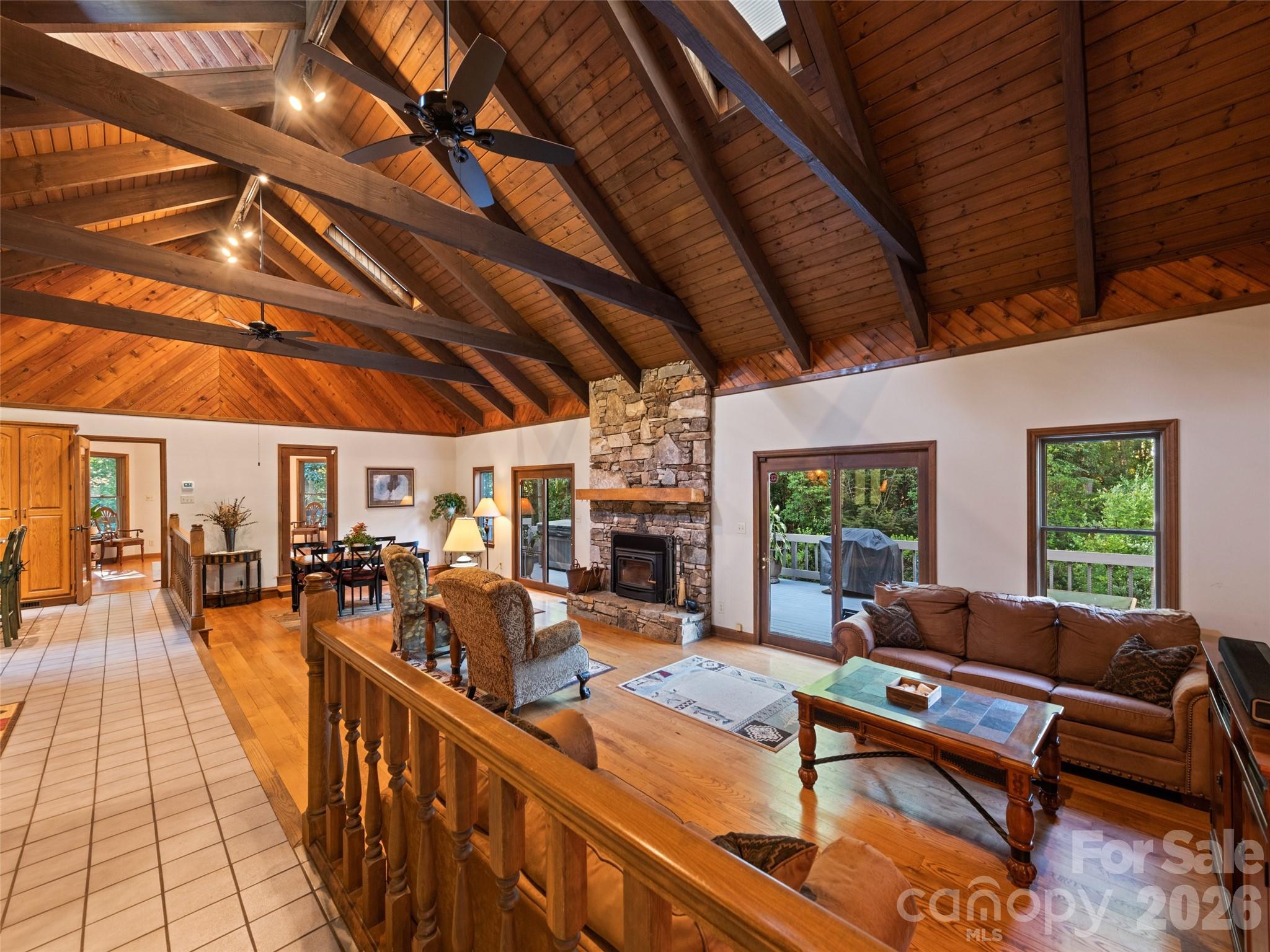 Single Family Residence at 58 Sedgewood Court, Fairview, photo 9 of 48