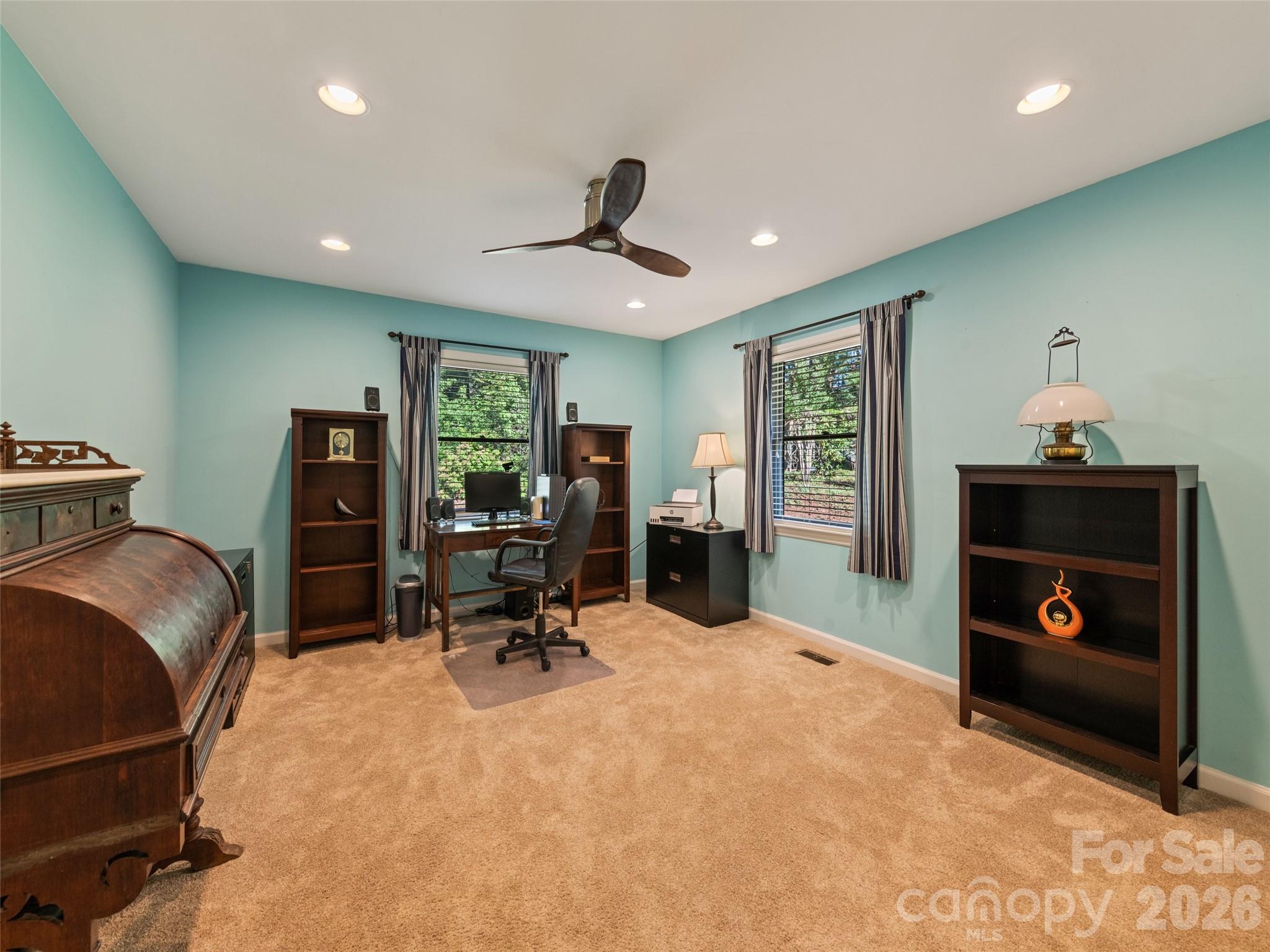 Single Family Residence at 58 Sedgewood Court, Fairview, photo 25 of 48