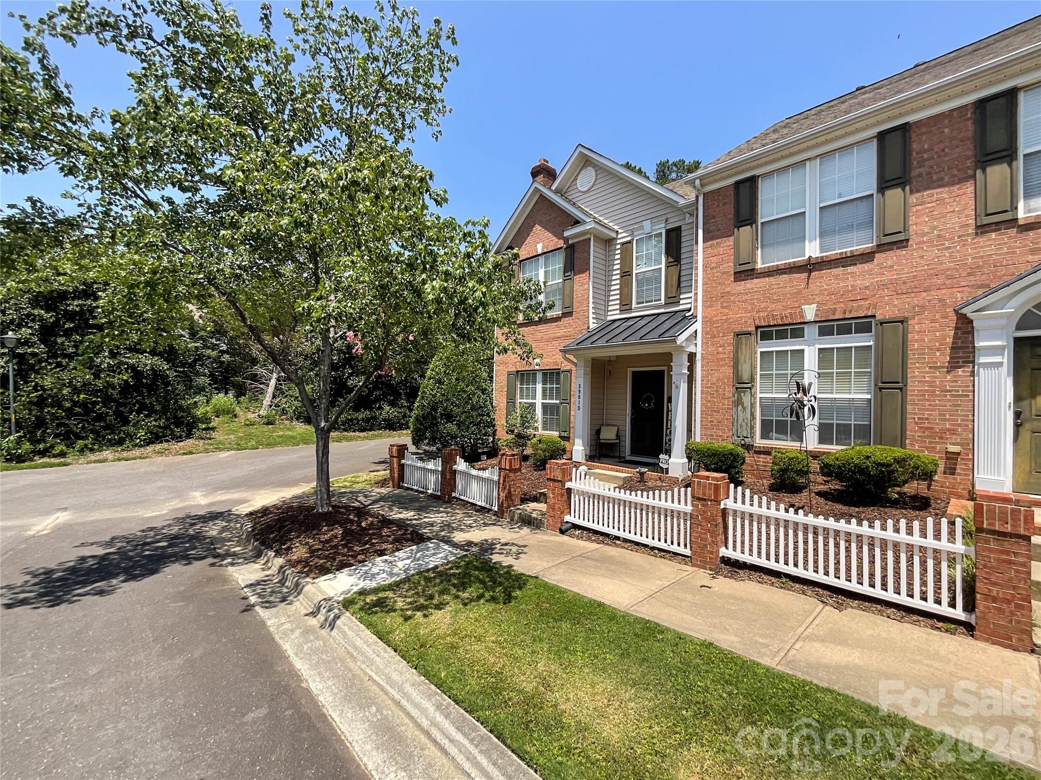 Townhouse at 3901 #D Christine Lane, Waxhaw, photo 2 of 32