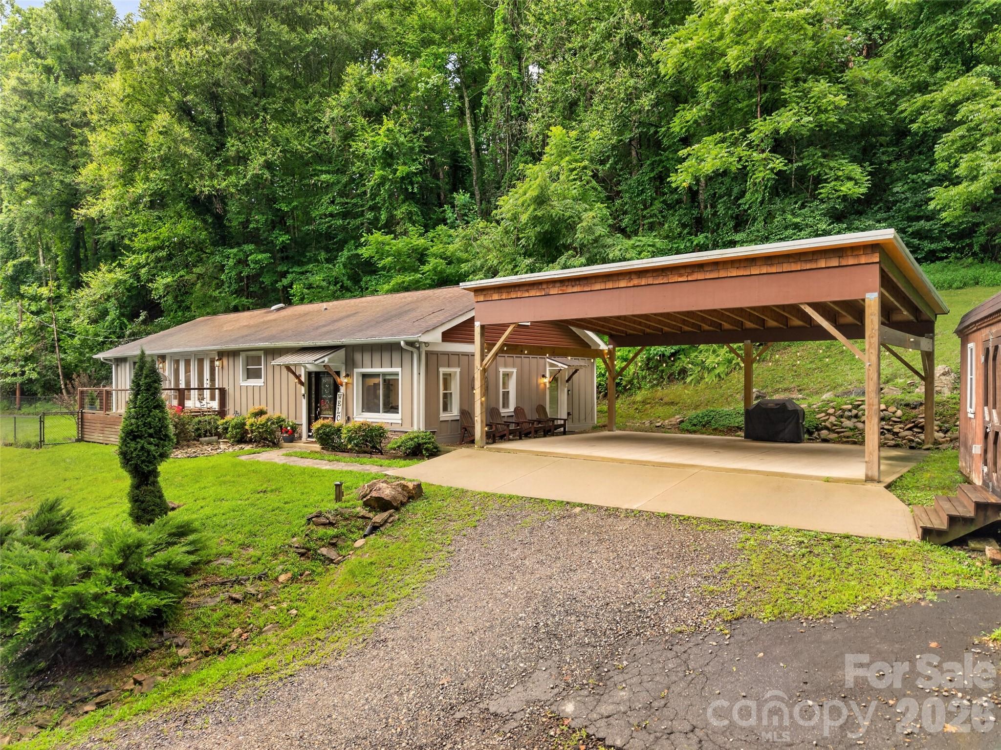 3 car carport - 3882 New Leicester Highway, Leicester