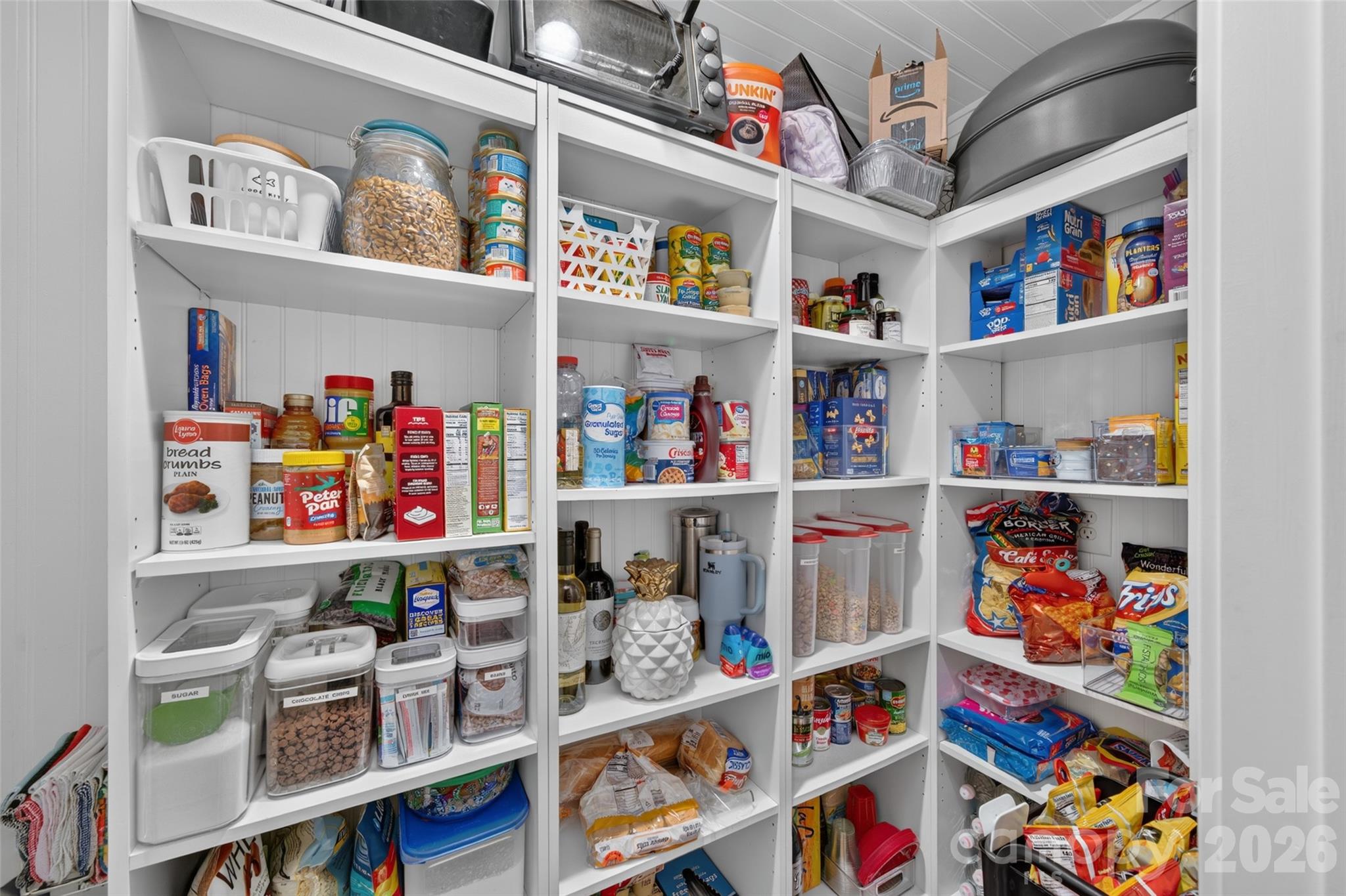 large pantry off kitchen - 3882 New Leicester Highway, Leicester