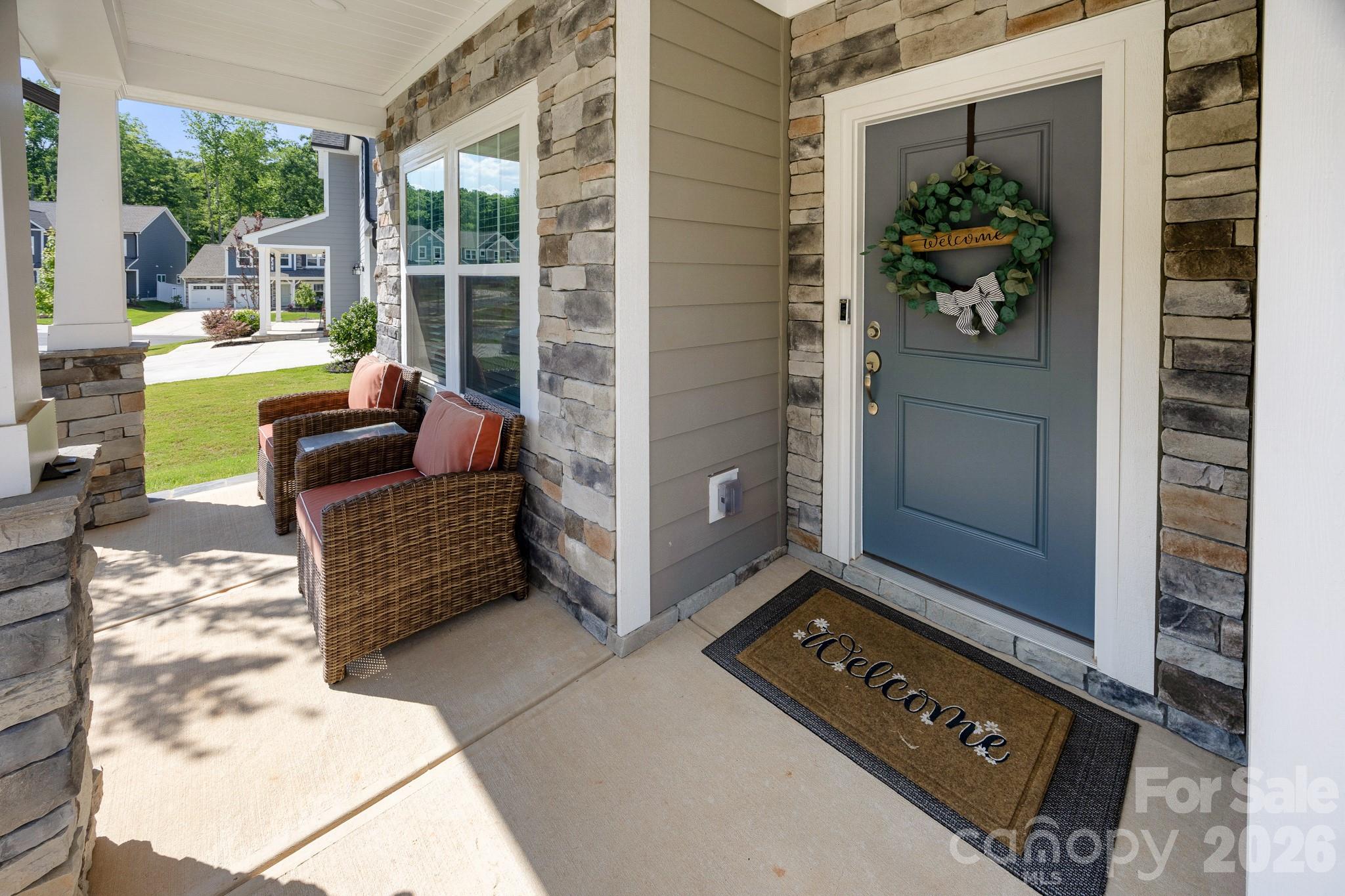 Single Family Residence at 5080 Mooreland Oaks Way, Mount Holly, photo 5 of 40