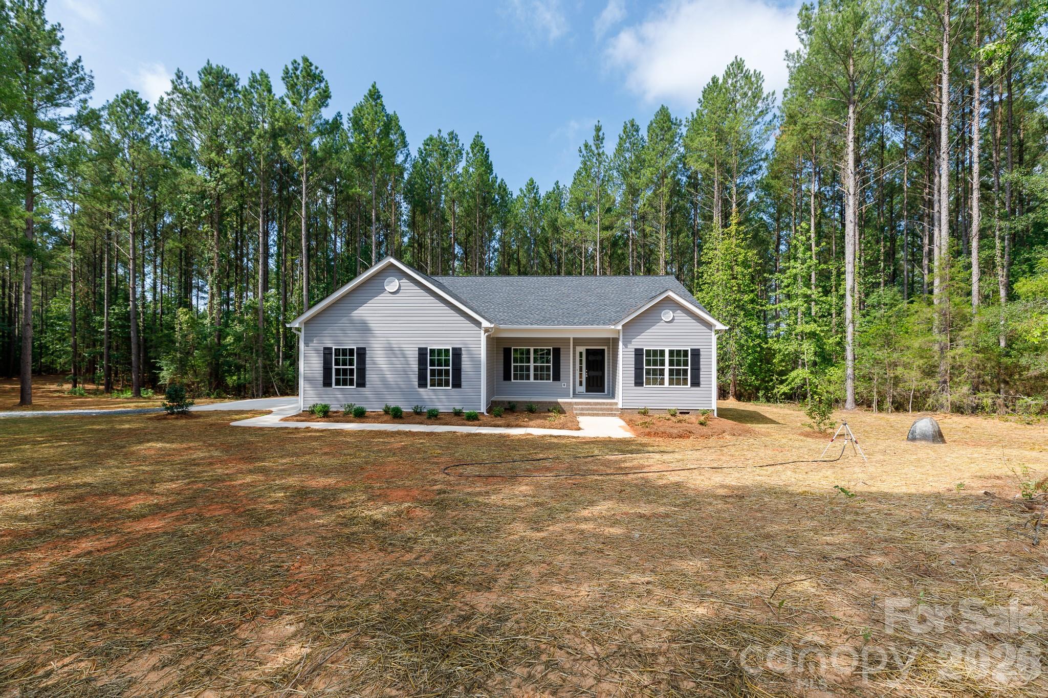 Single Family Residence at 2902 Peden Bridge Road, Chester, photo 4 of 44