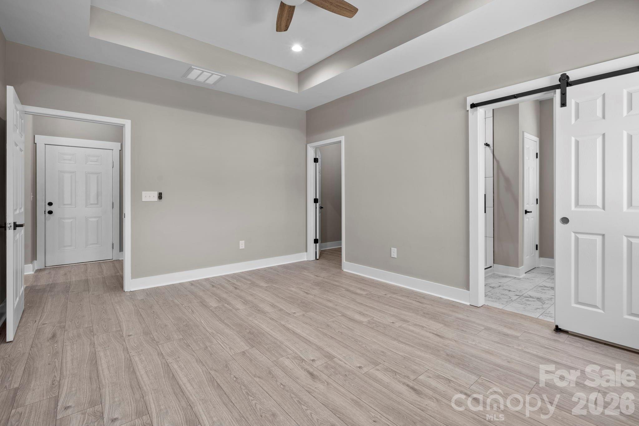 Single Family Residence at 79 Crystal Mountain Drive, Hendersonville, photo 10 of 24