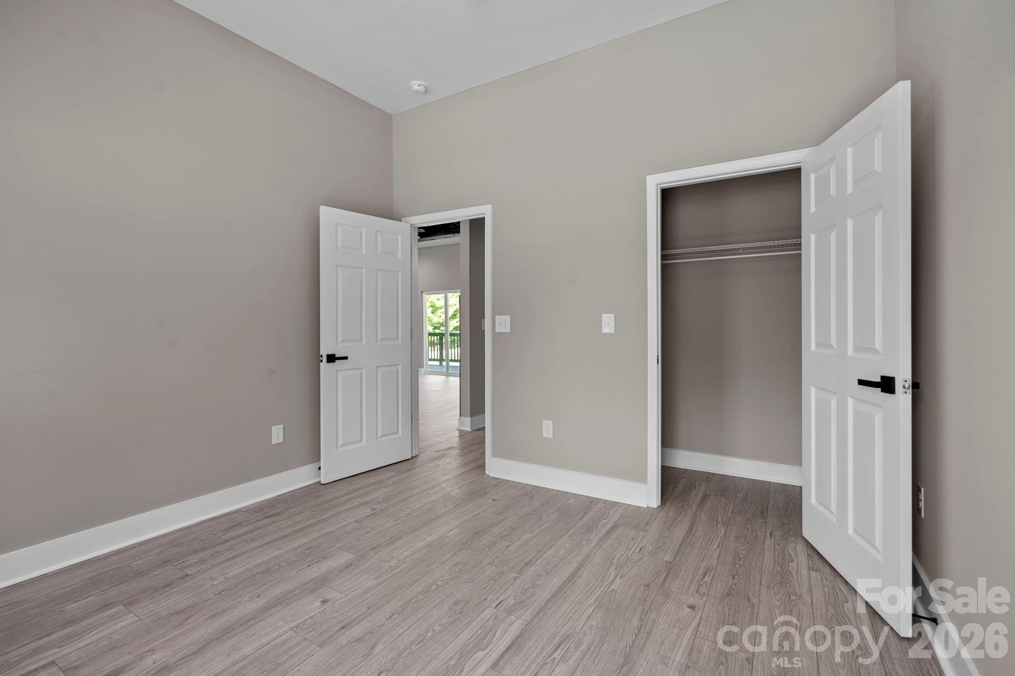Single Family Residence at 79 Crystal Mountain Drive, Hendersonville, photo 17 of 24
