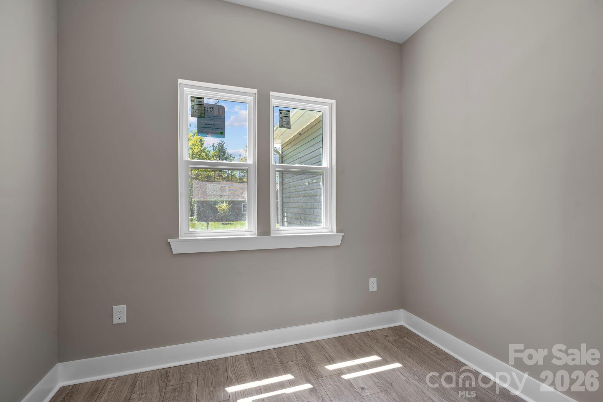 Single Family Residence at 79 Crystal Mountain Drive, Hendersonville, photo 21 of 24