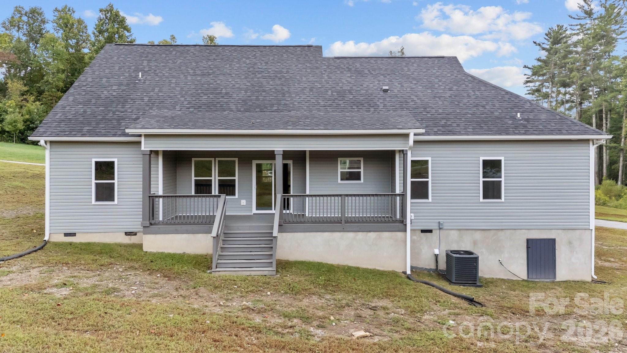 Single Family Residence at 79 Crystal Mountain Drive, Hendersonville, photo 23 of 24
