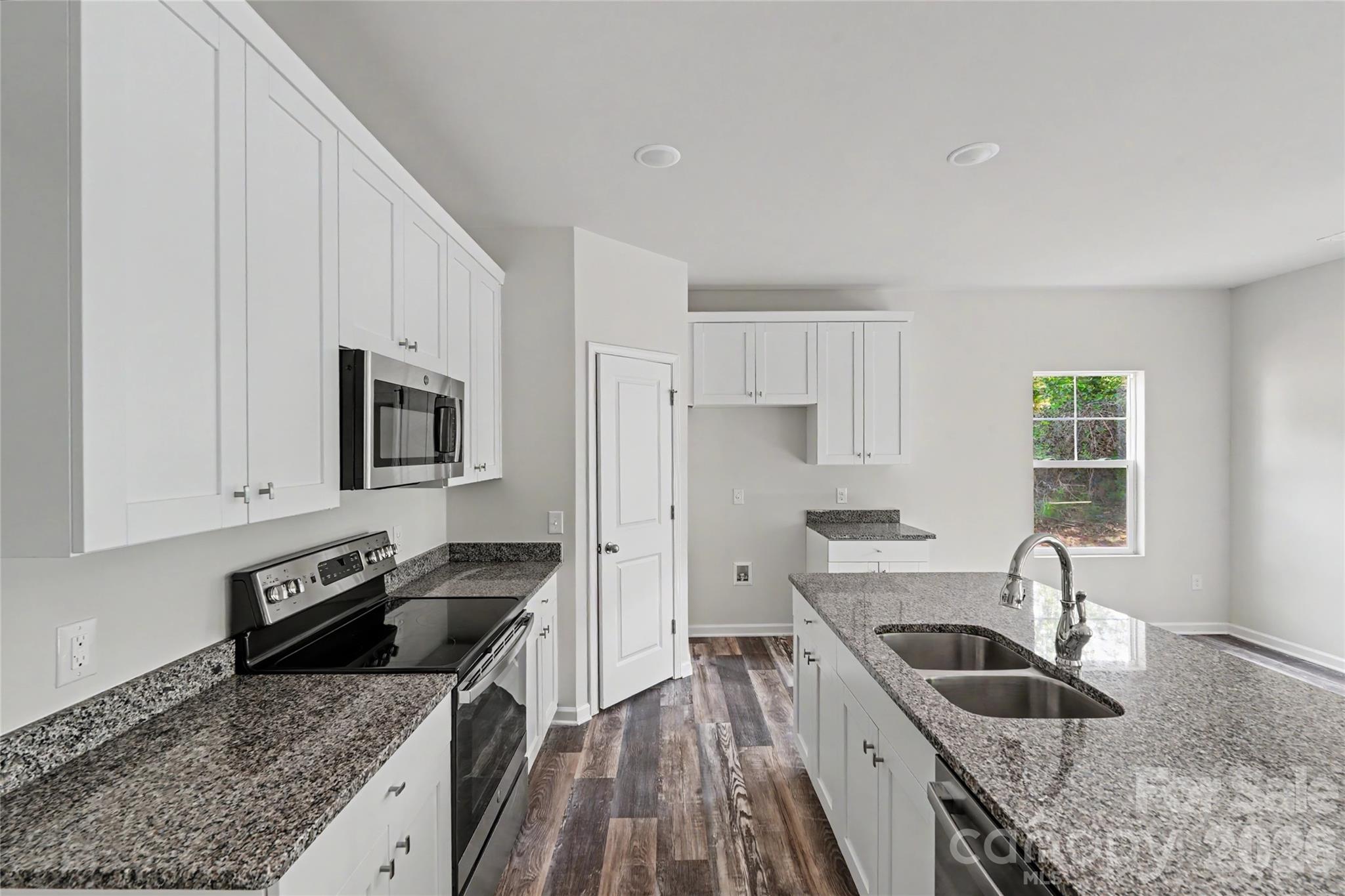 Single Family Residence at 5146 Mark Drive NE, Hickory, photo 3 of 42