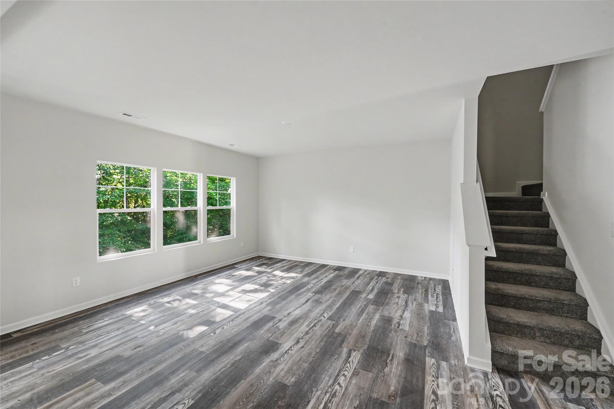 Single Family Residence at 5146 Mark Drive NE, Hickory, photo 10 of 42