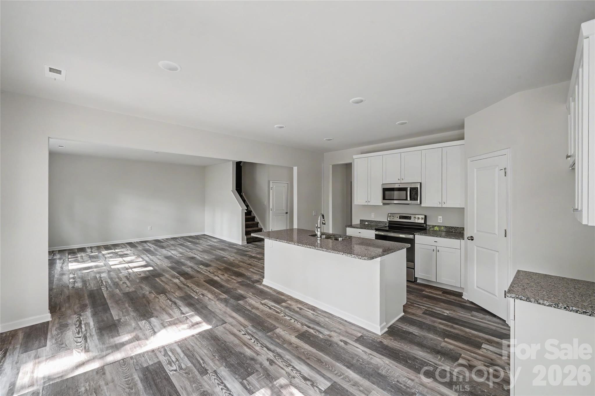 Single Family Residence at 5146 Mark Drive NE, Hickory, photo 18 of 42