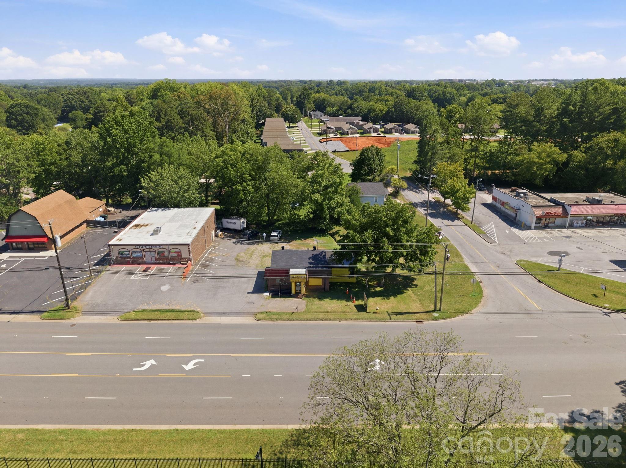 Free Standing Store at 2026 12th Avenue NE, Hickory, photo 26 of 28