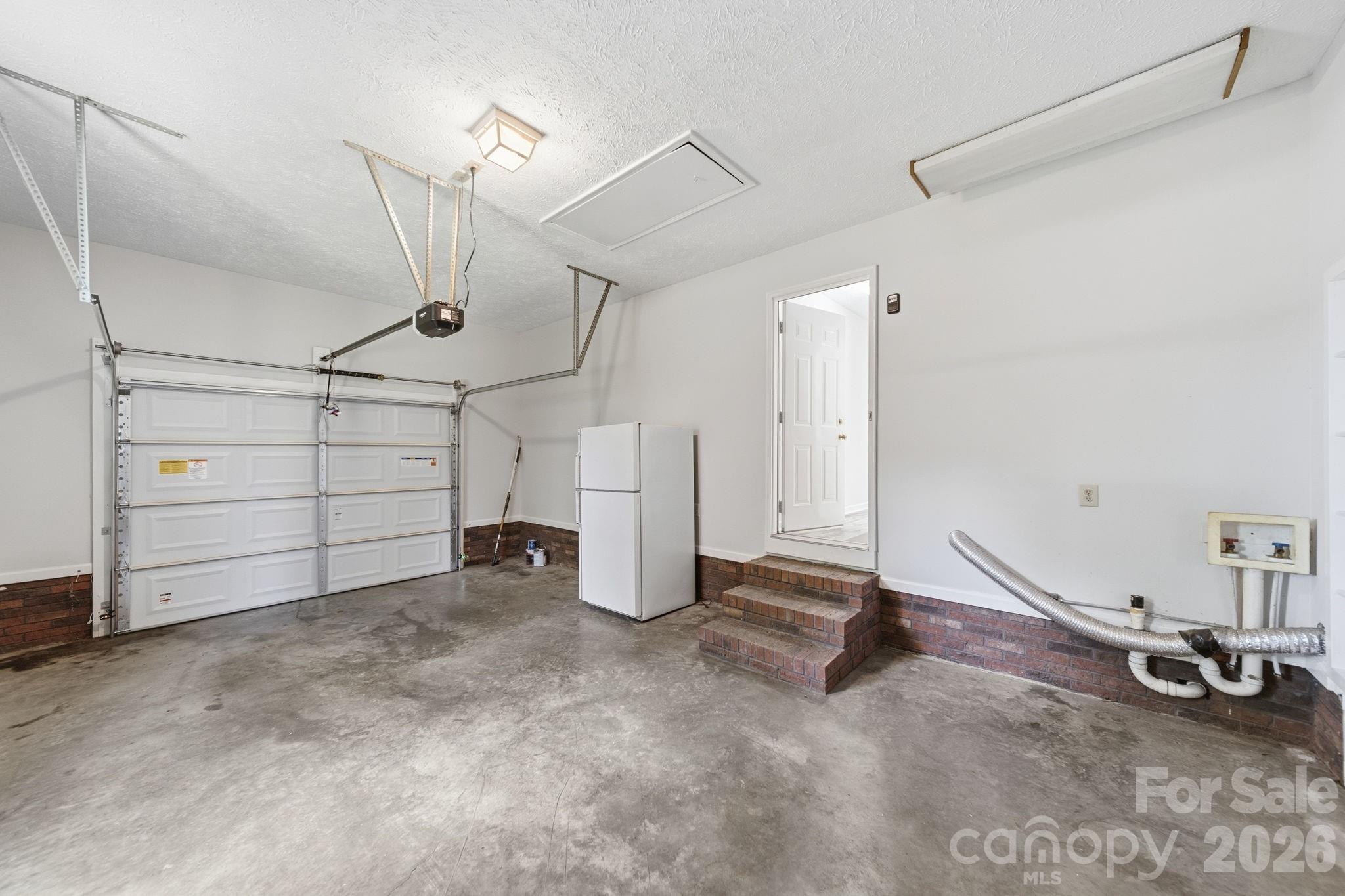 Single Family Residence at 617 Autumn Drive, Harrisburg, photo 35 of 46