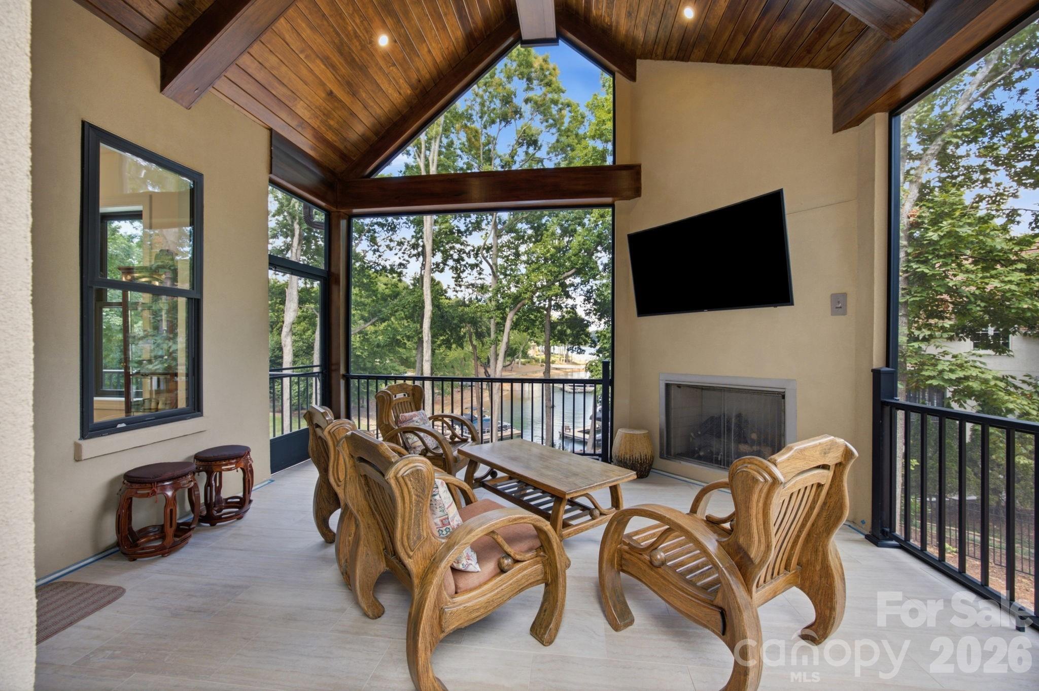 Single Family Residence at 177 Old Post Road, Mooresville, photo 10 of 48