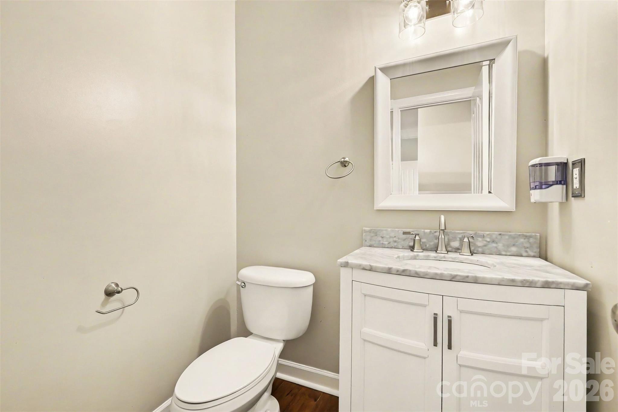 half bathroom - 2400 River Oaks Drive, Waxhaw