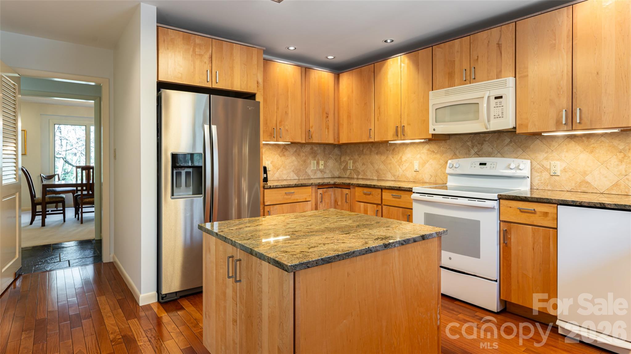 Single Family Residence at 12 Stuyvesant Crescent, Asheville, photo 17 of 45