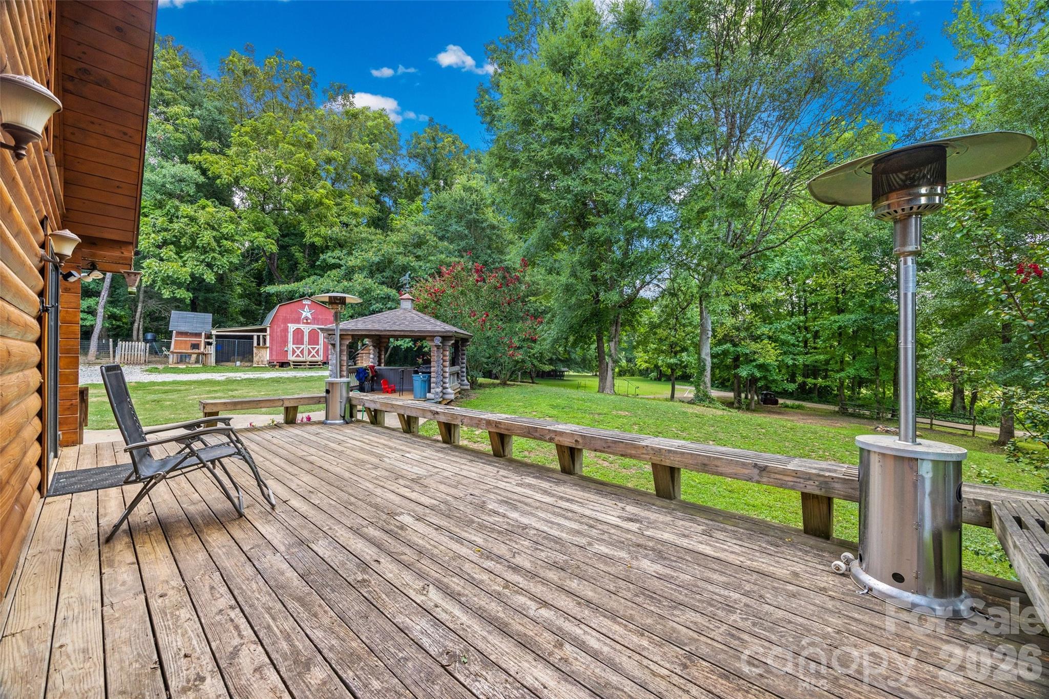 Large Deck - 3448 Center Road, Chester