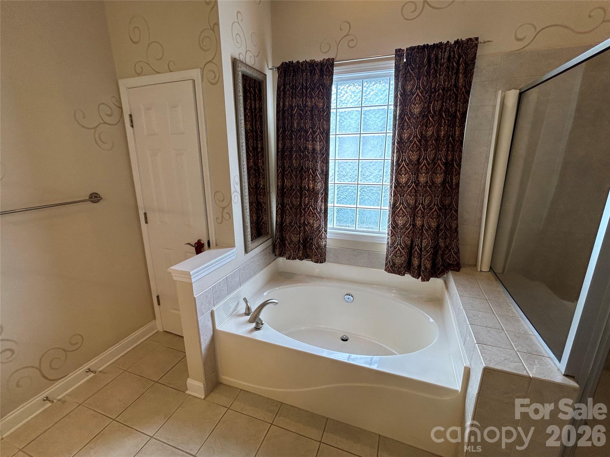 Bath - 3968 Troon Drive SW, Concord