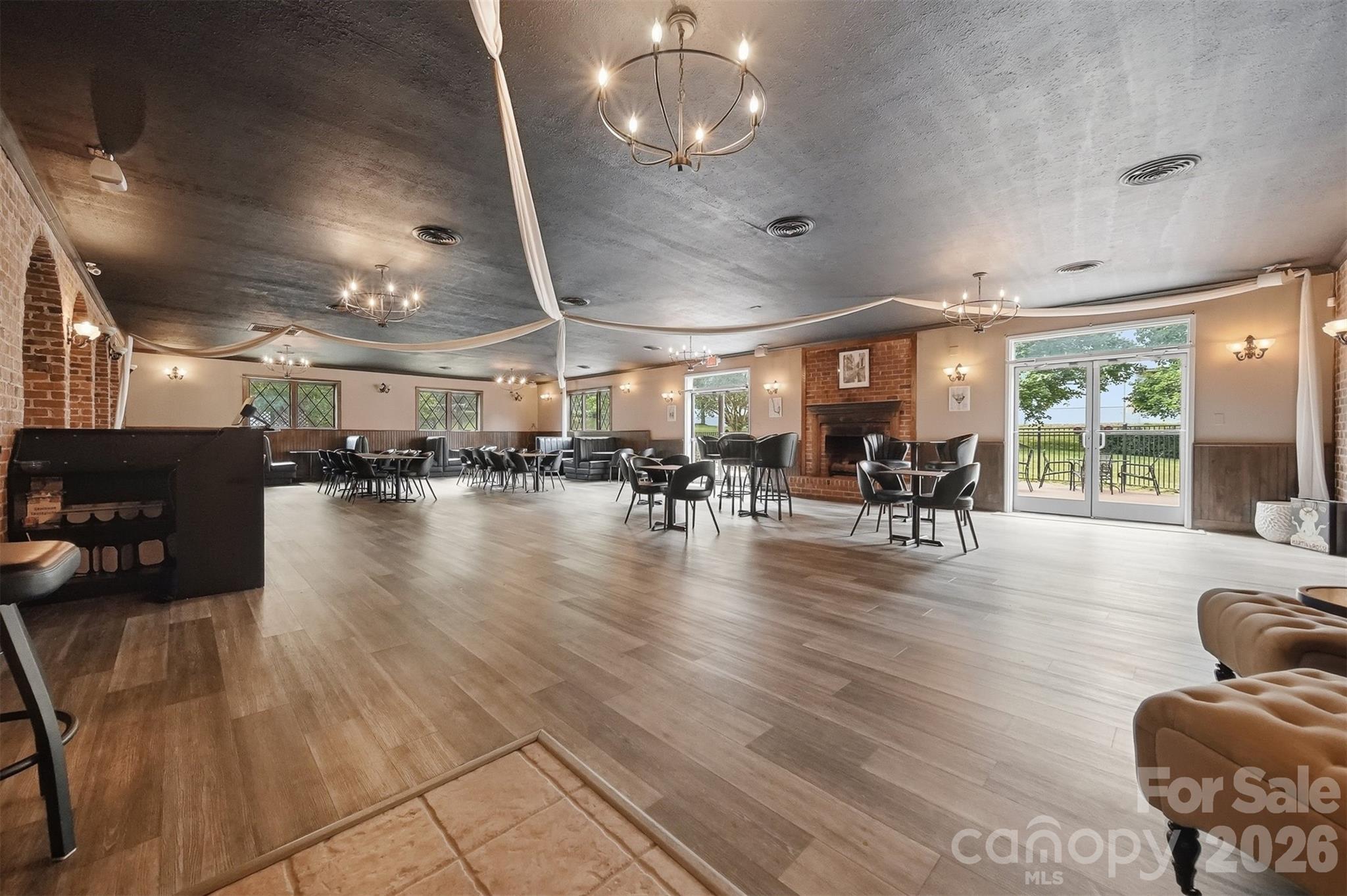 Food/Beverage at 2289 St Pauls Church Road, Newton, photo 13 of 47