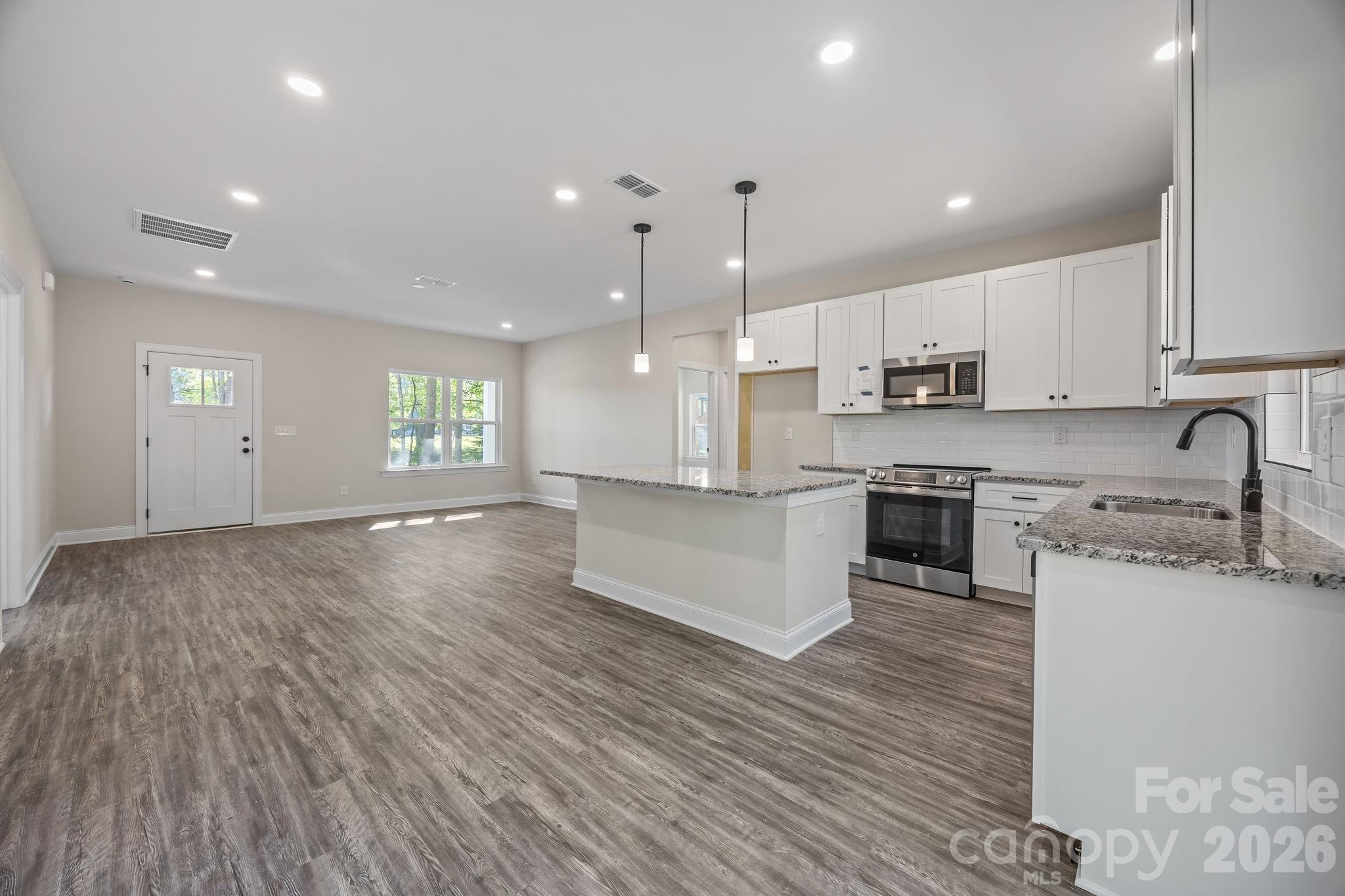 Single Family Residence at 820 Bethlehem Road, Kings Mountain, photo 20 of 25
