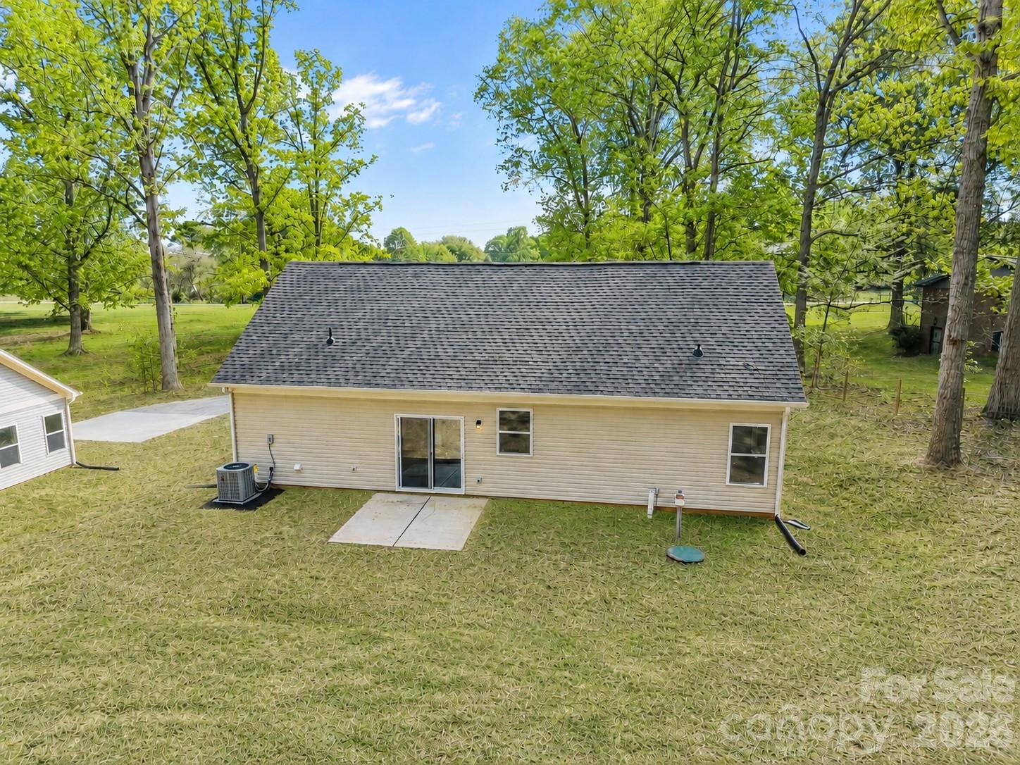 Single Family Residence at 820 Bethlehem Road, Kings Mountain, photo 25 of 25