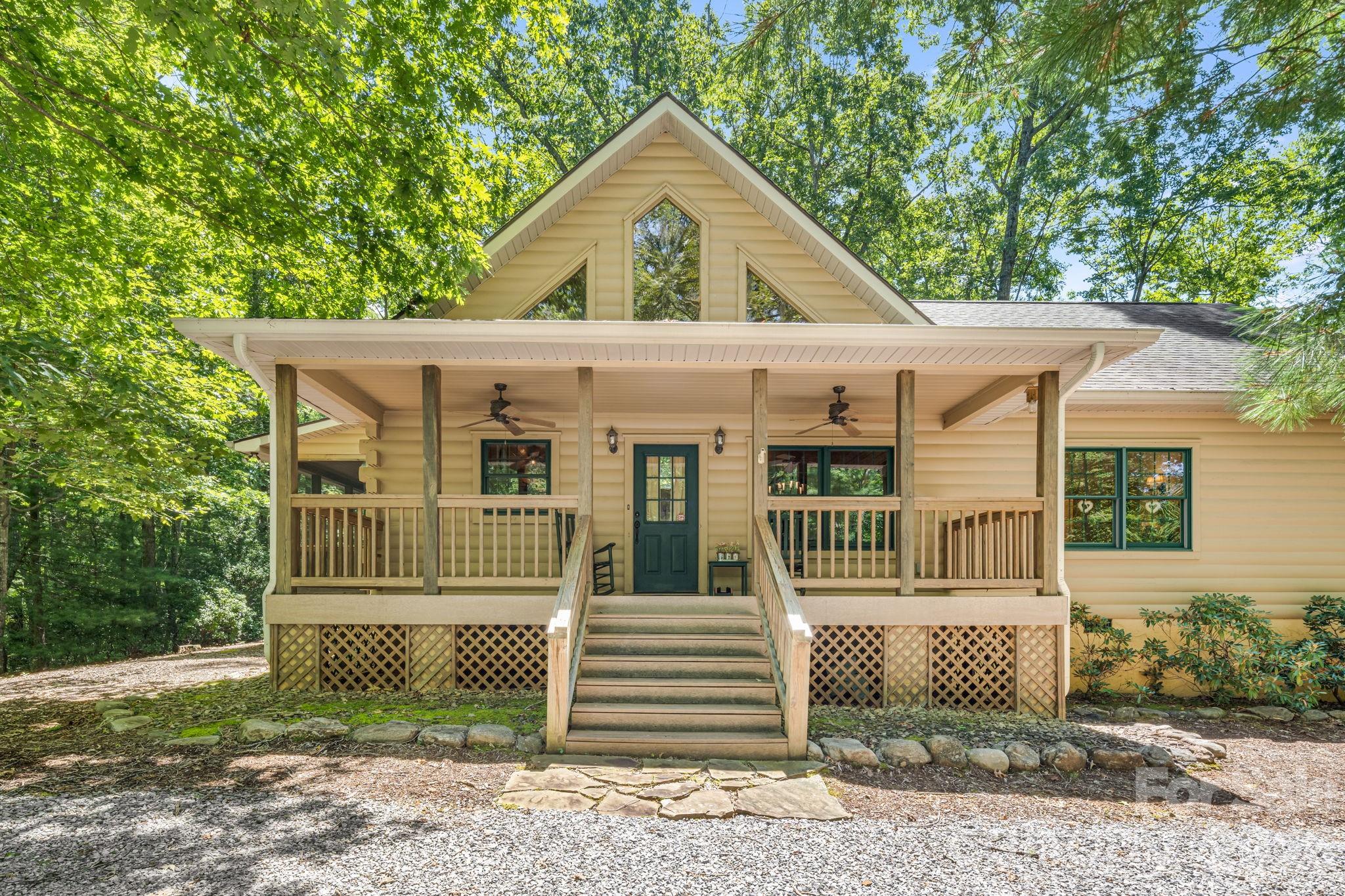 Single Family Residence at 240 Ravenswood Drive, Marion, photo 3 of 41