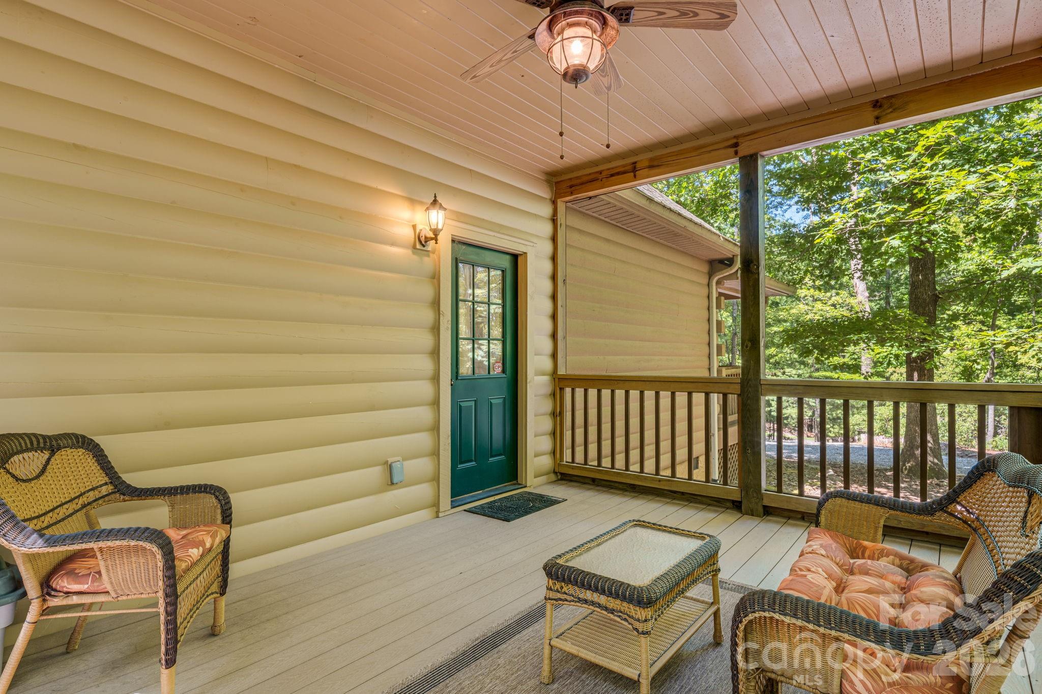 Single Family Residence at 240 Ravenswood Drive, Marion, photo 21 of 41