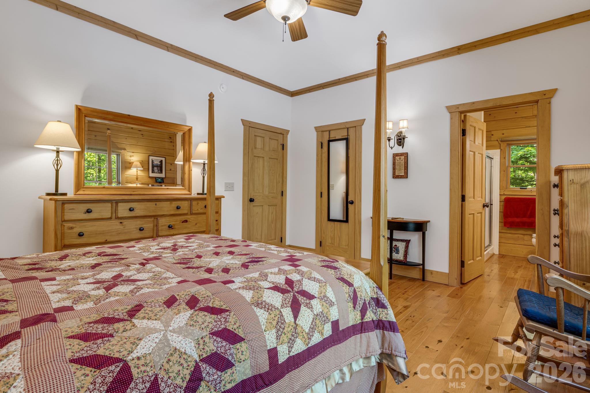 Single Family Residence at 240 Ravenswood Drive, Marion, photo 24 of 41