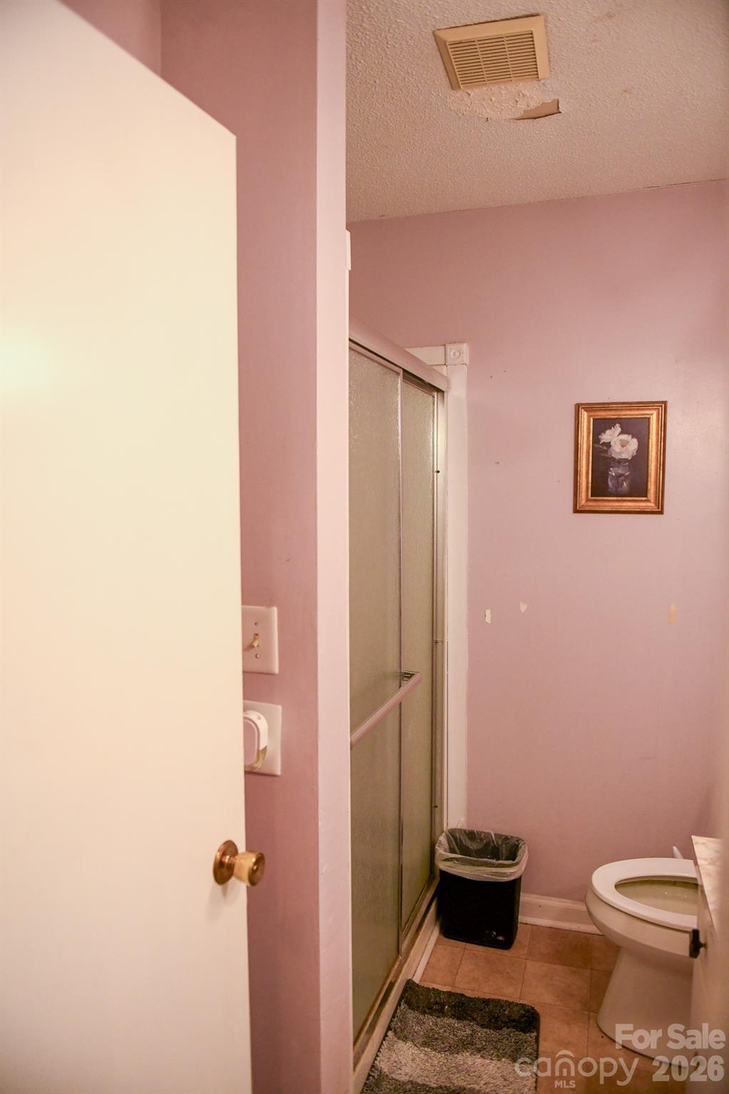 Single Family Residence at 616 Pineview Lakes Road, Chester, photo 8 of 25