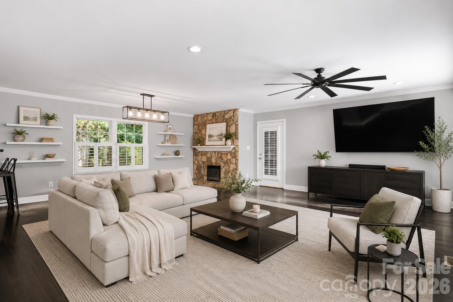 Virtual staging - 14214 Honeysuckle Ridge Drive, Matthews