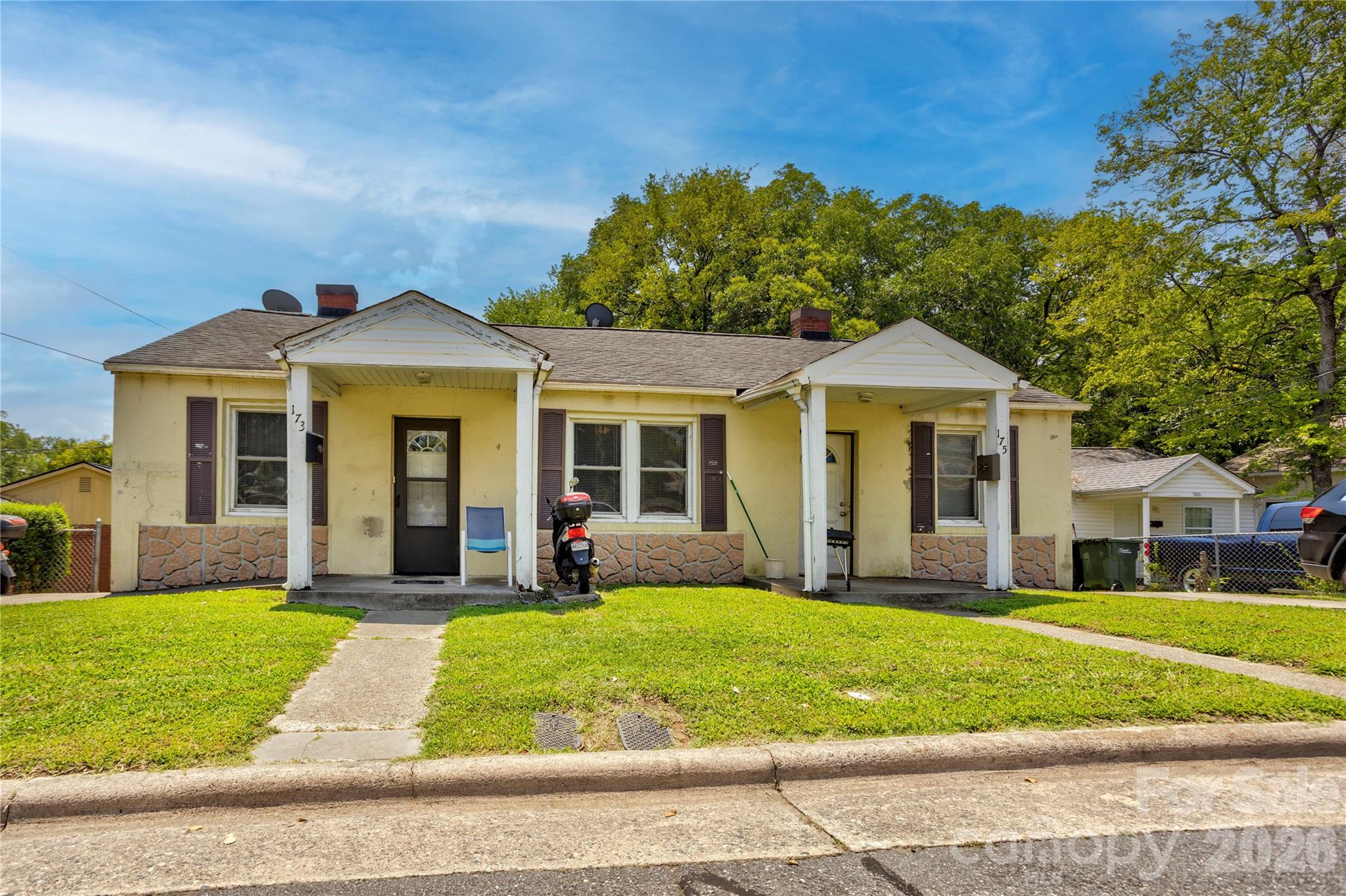 173 - 175 Booker Drive SW