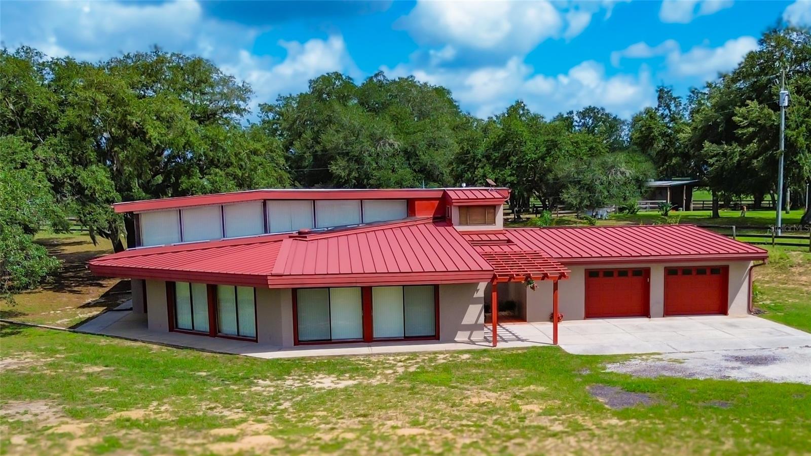 2741 EDWARDS RD