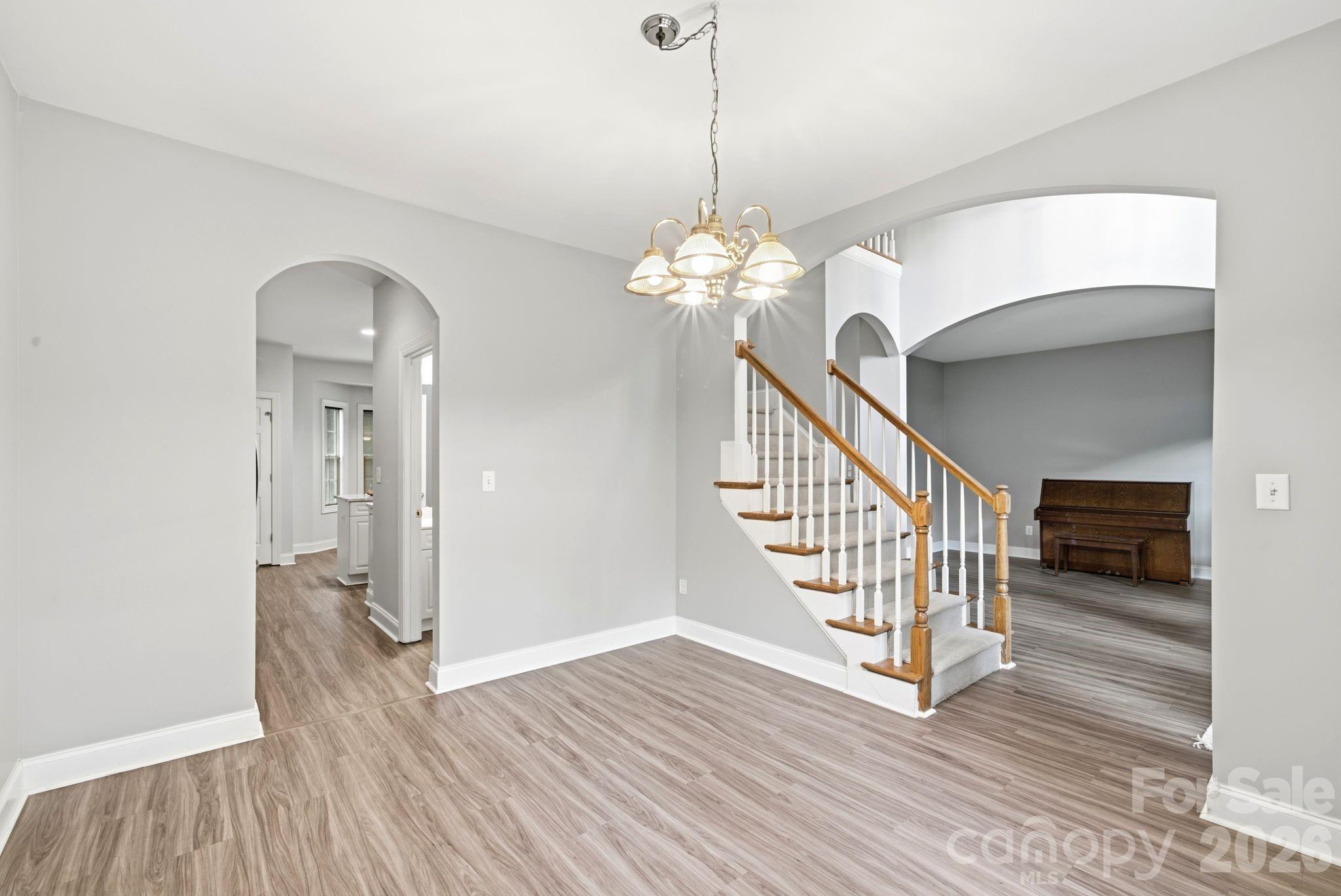 Single Family Residence at 137 Purple Finch Lane, Mooresville, photo 12 of 33