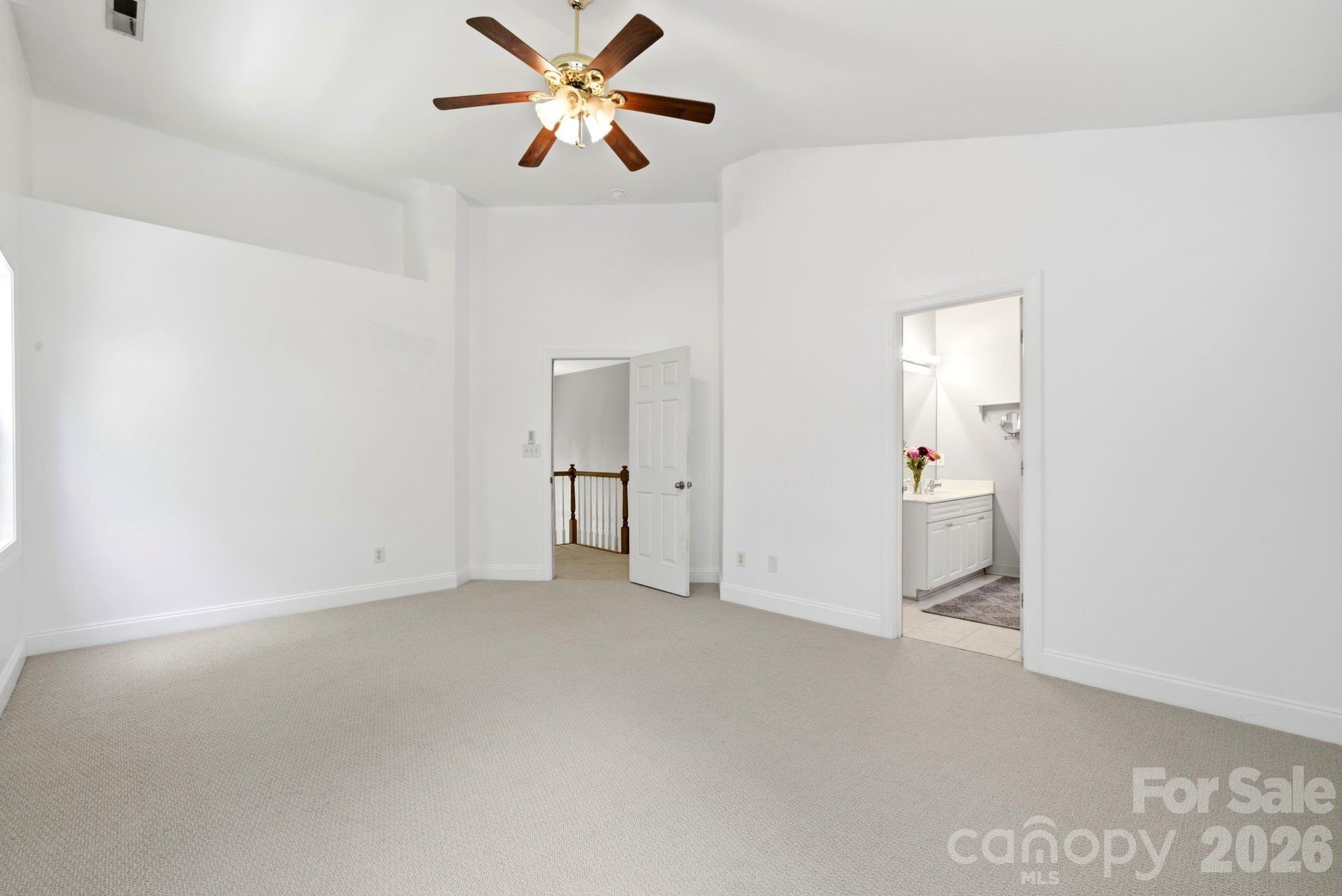 Single Family Residence at 137 Purple Finch Lane, Mooresville, photo 17 of 33