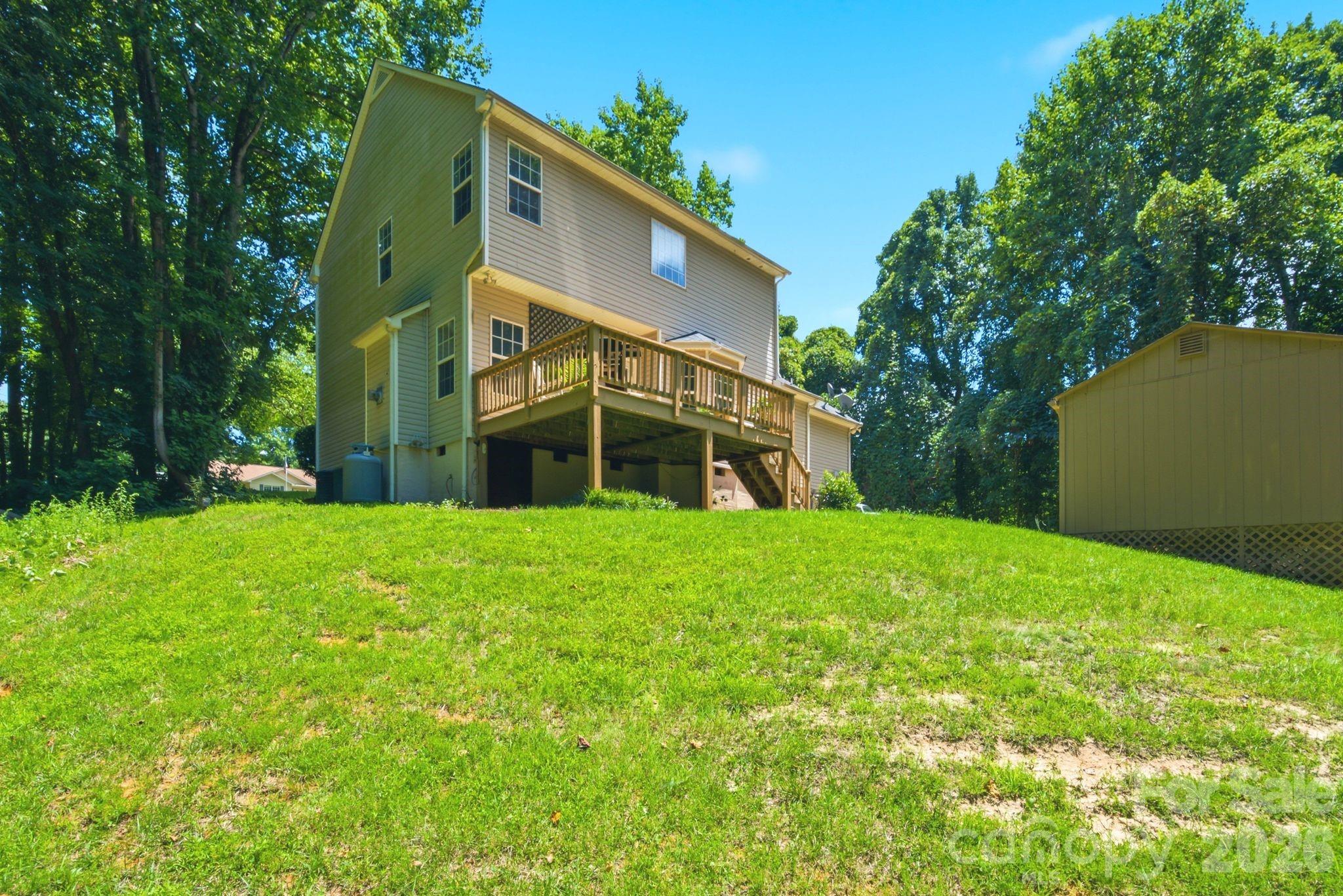 Single Family Residence at 137 Purple Finch Lane, Mooresville, photo 33 of 33