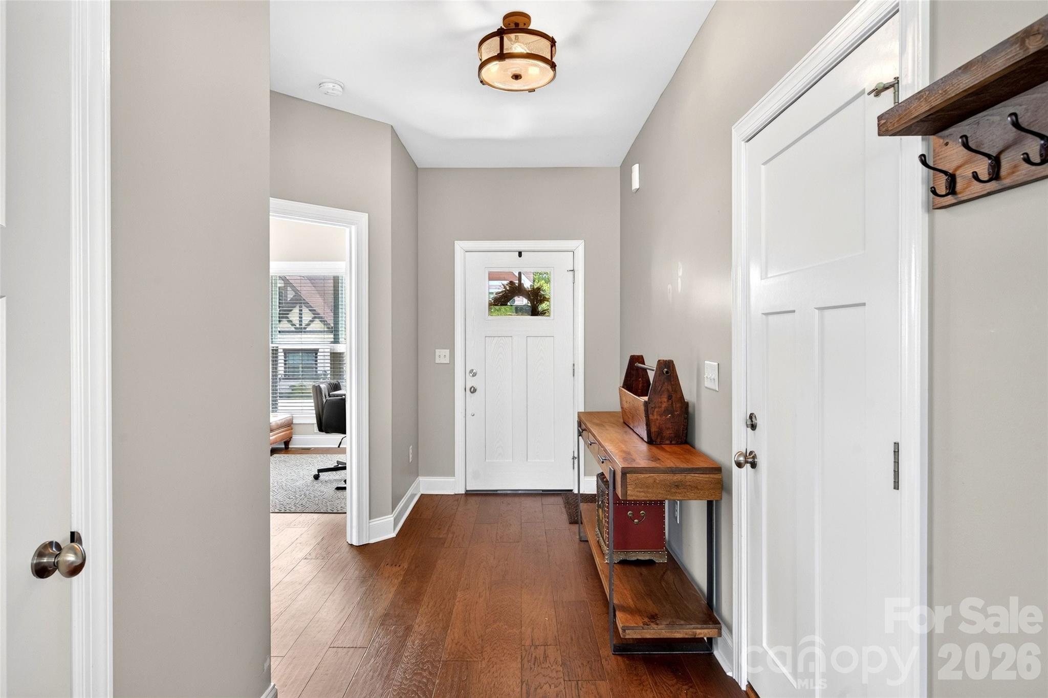 Single Family Residence at 22 Tudor Way, Black Mountain, photo 7 of 48