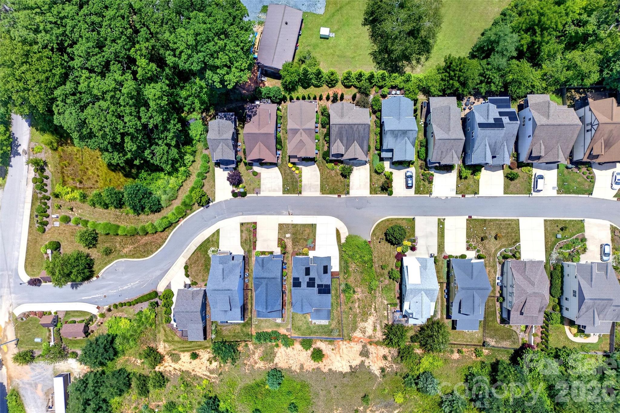 Single Family Residence at 22 Tudor Way, Black Mountain, photo 47 of 48