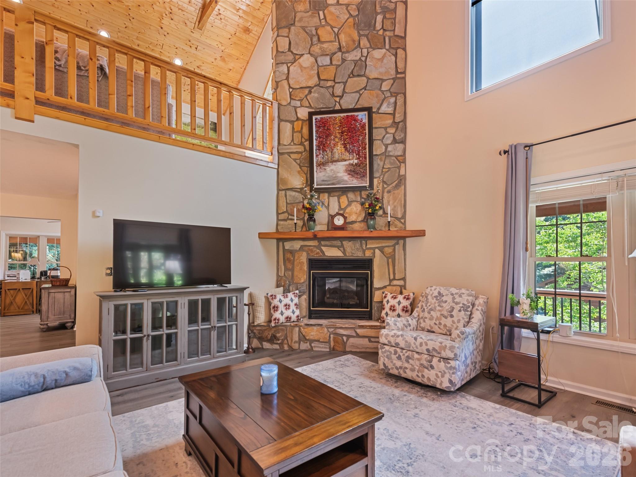 Single Family Residence at 612 Brannon Forest Drive, Waynesville, photo 15 of 47