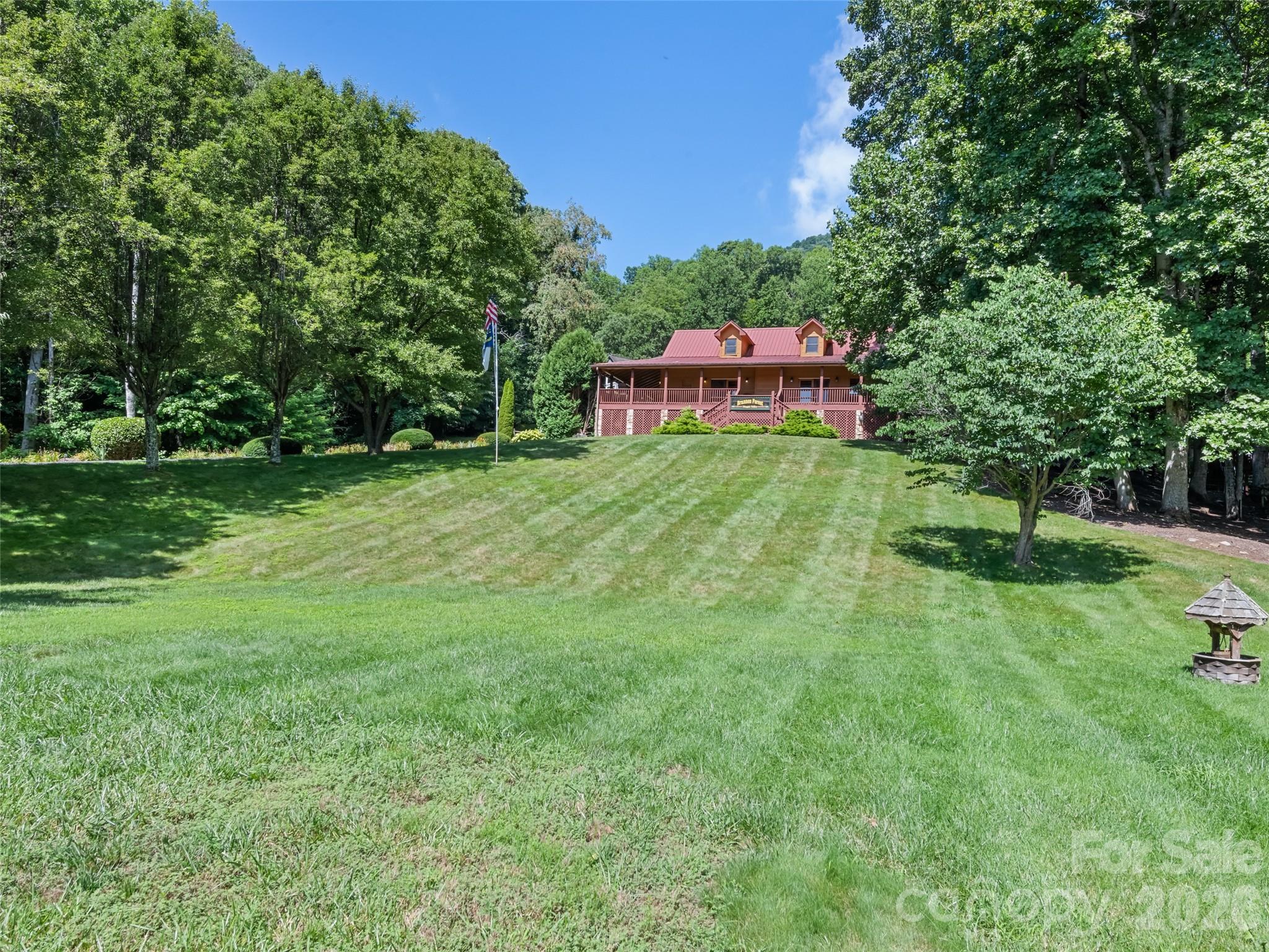 Clubhouse - 612 Brannon Forest Drive, Waynesville