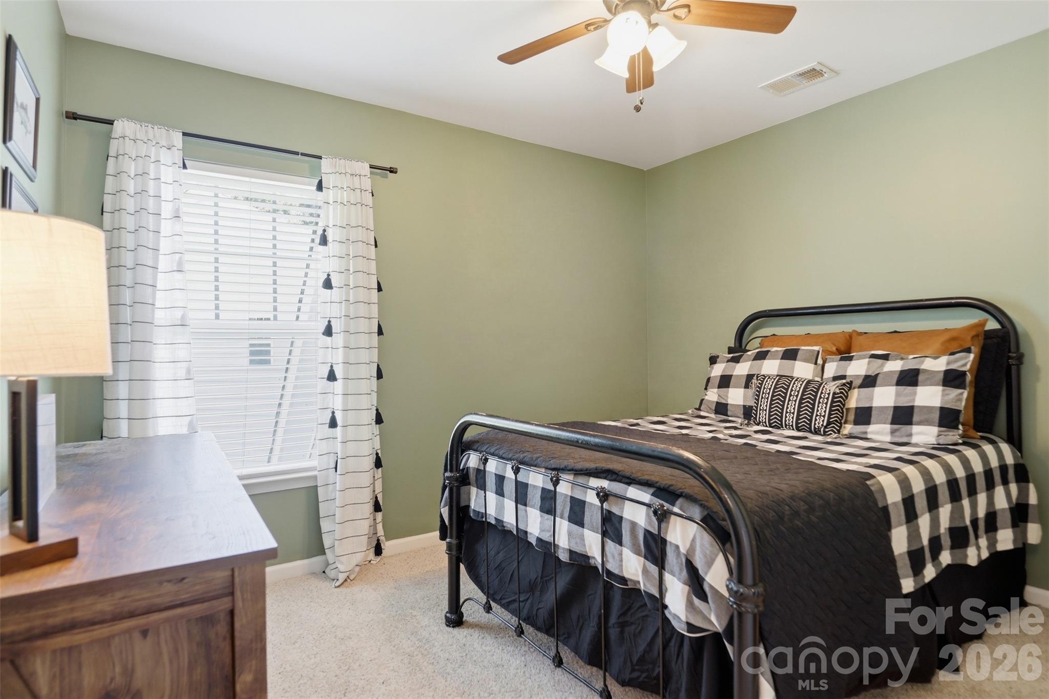 Single Family Residence at 508 Sugar Tree Drive, Rock Hill, photo 14 of 33