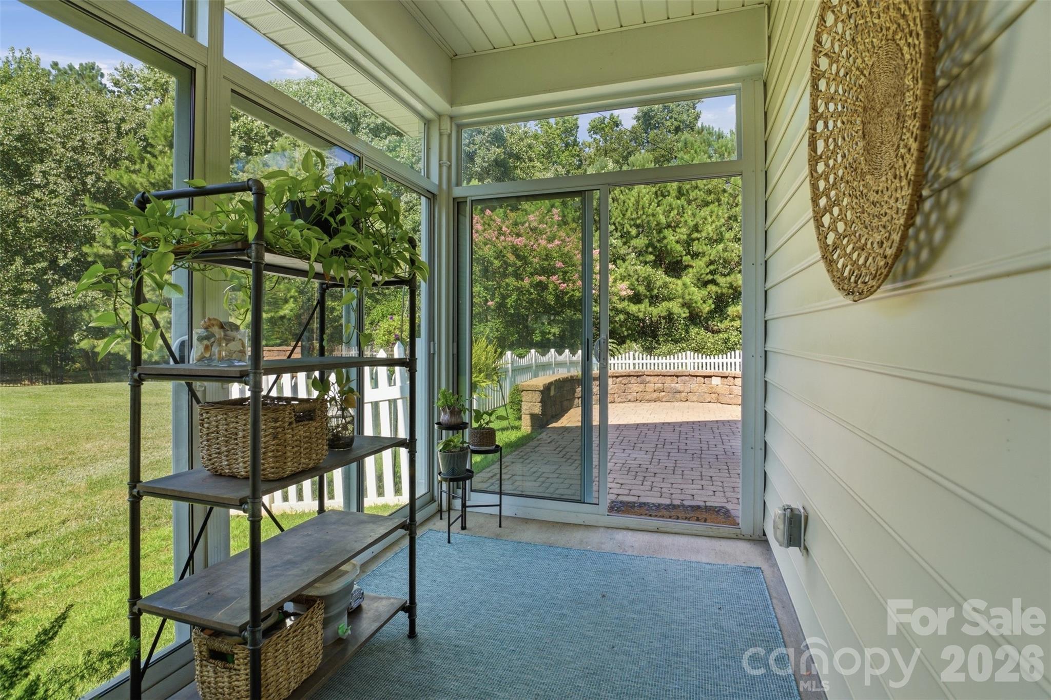 Single Family Residence at 508 Sugar Tree Drive, Rock Hill, photo 17 of 33