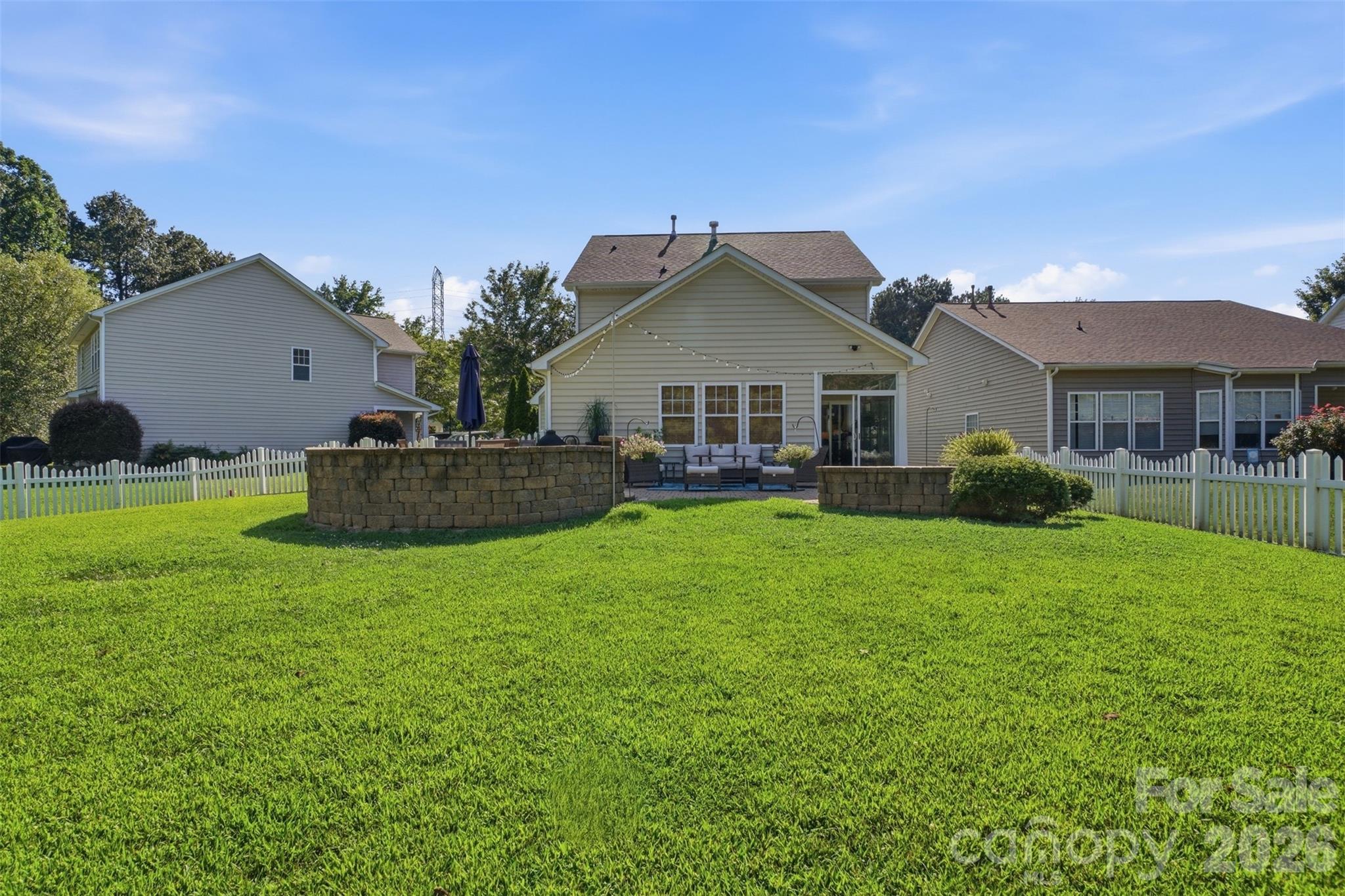 Single Family Residence at 508 Sugar Tree Drive, Rock Hill, photo 23 of 33