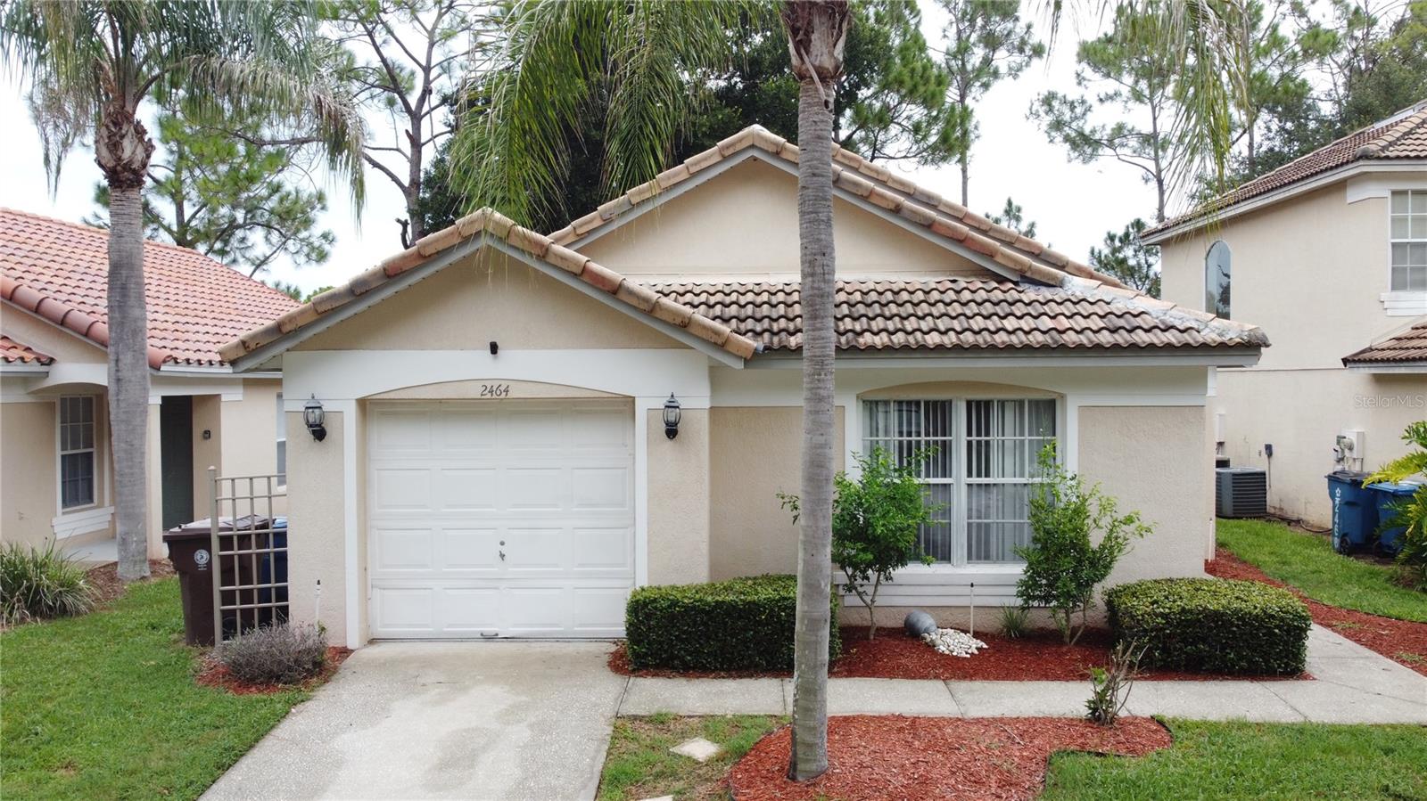 2464 SAINT AUGUSTINE BLVD