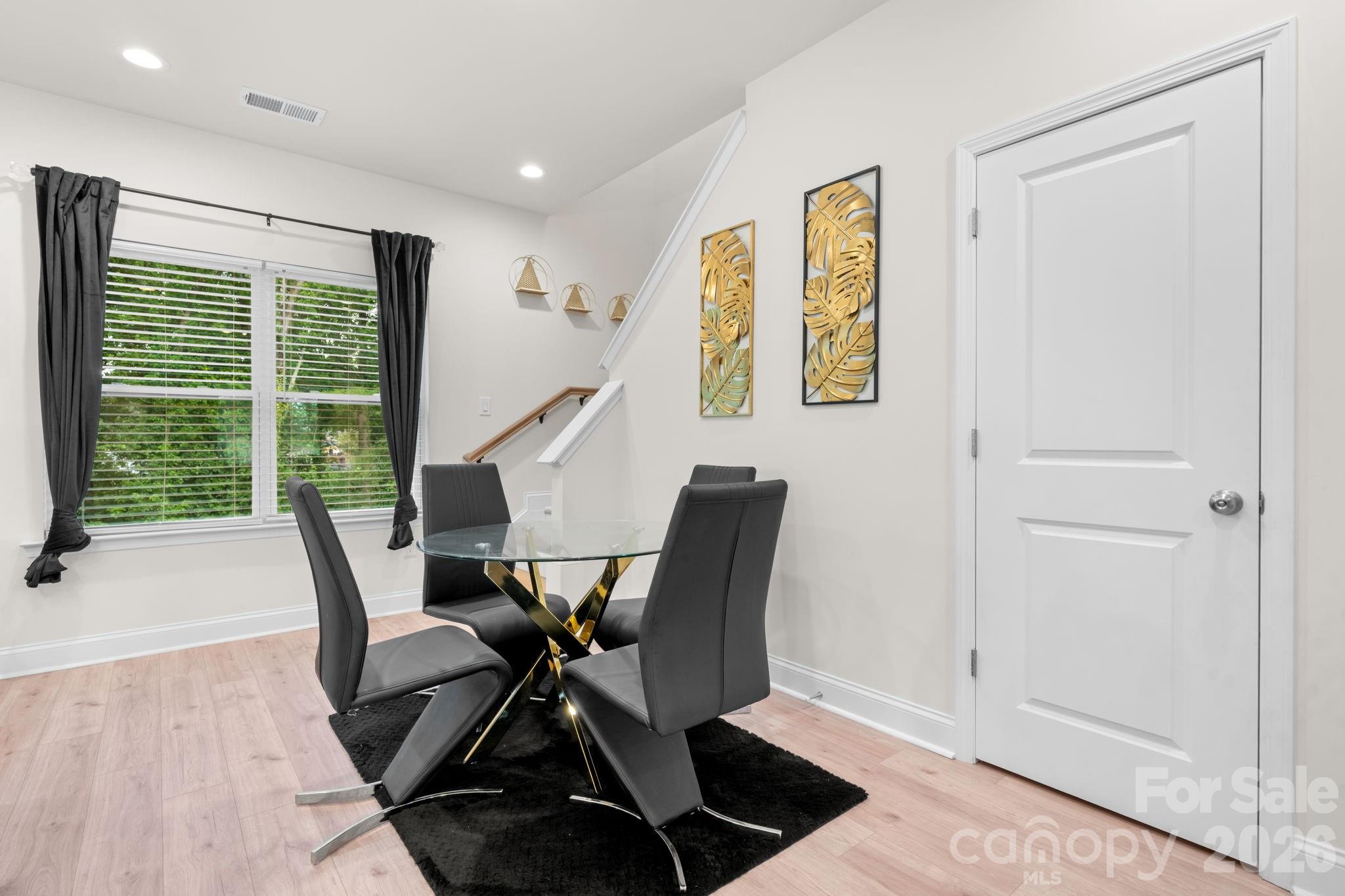 Single Family Residence at 2130 N New Hope Road, Gastonia, photo 10 of 37