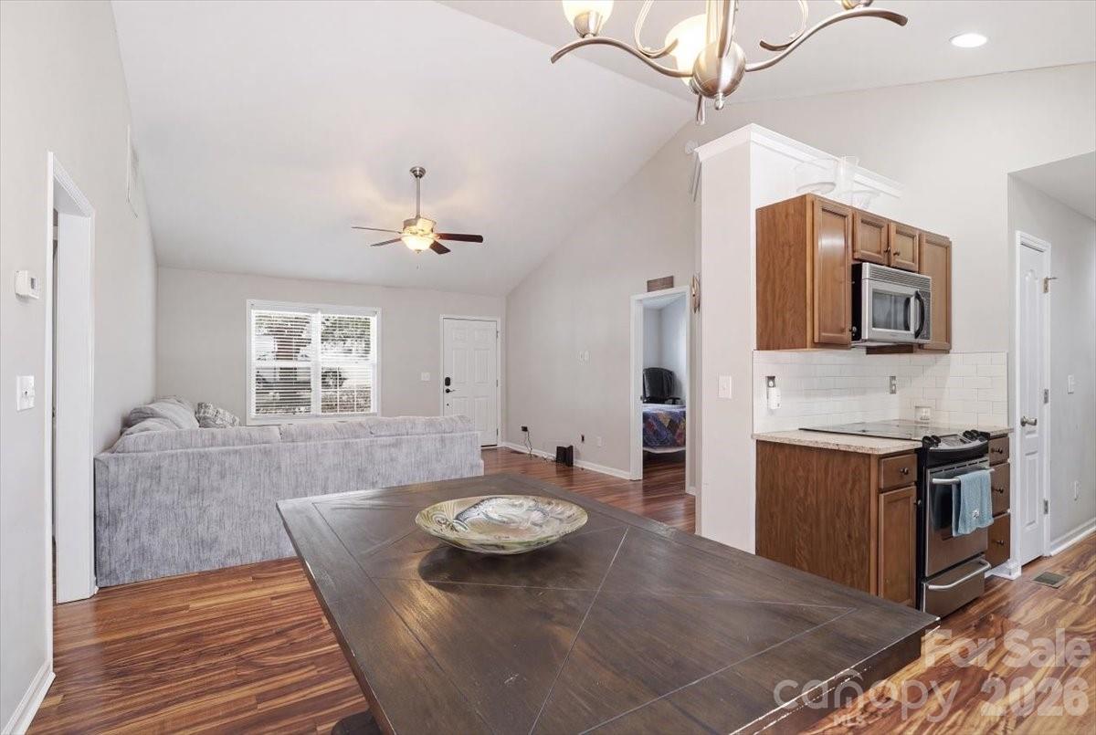 Single Family Residence at 4089 Fallen Pine Road, Sherrills Ford, photo 11 of 25