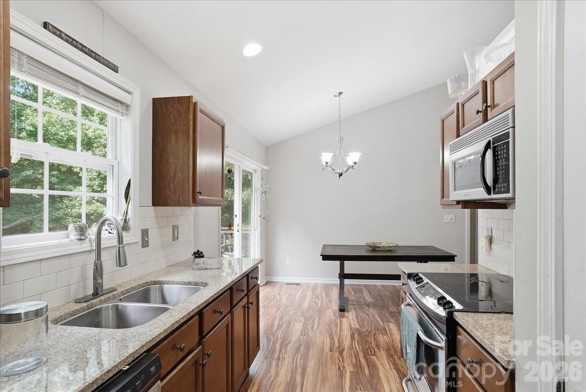 Single Family Residence at 4089 Fallen Pine Road, Sherrills Ford, photo 14 of 25