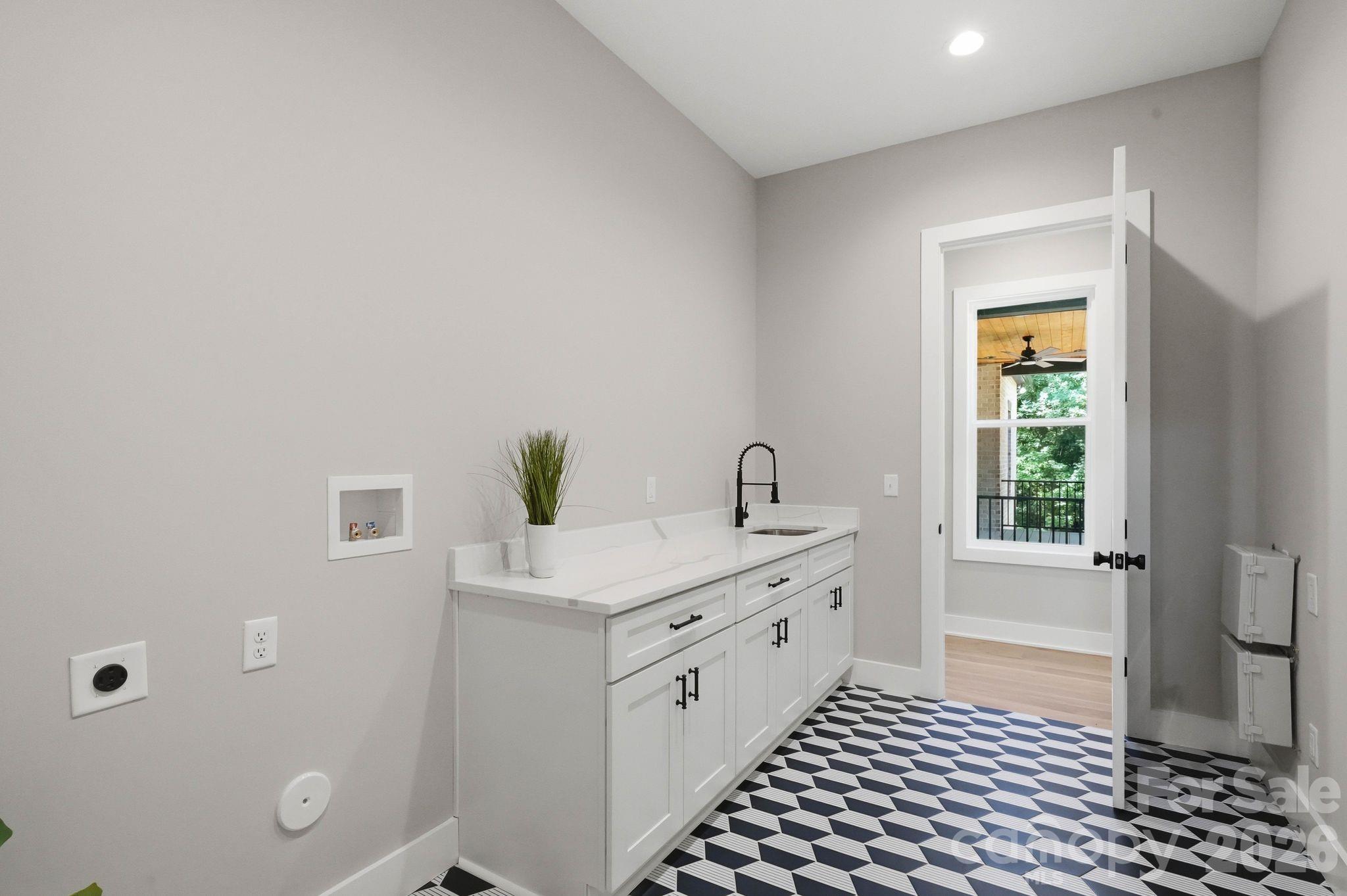 Single Family Residence at 4028 Spindrift Cove Drive, Denver, photo 32 of 48