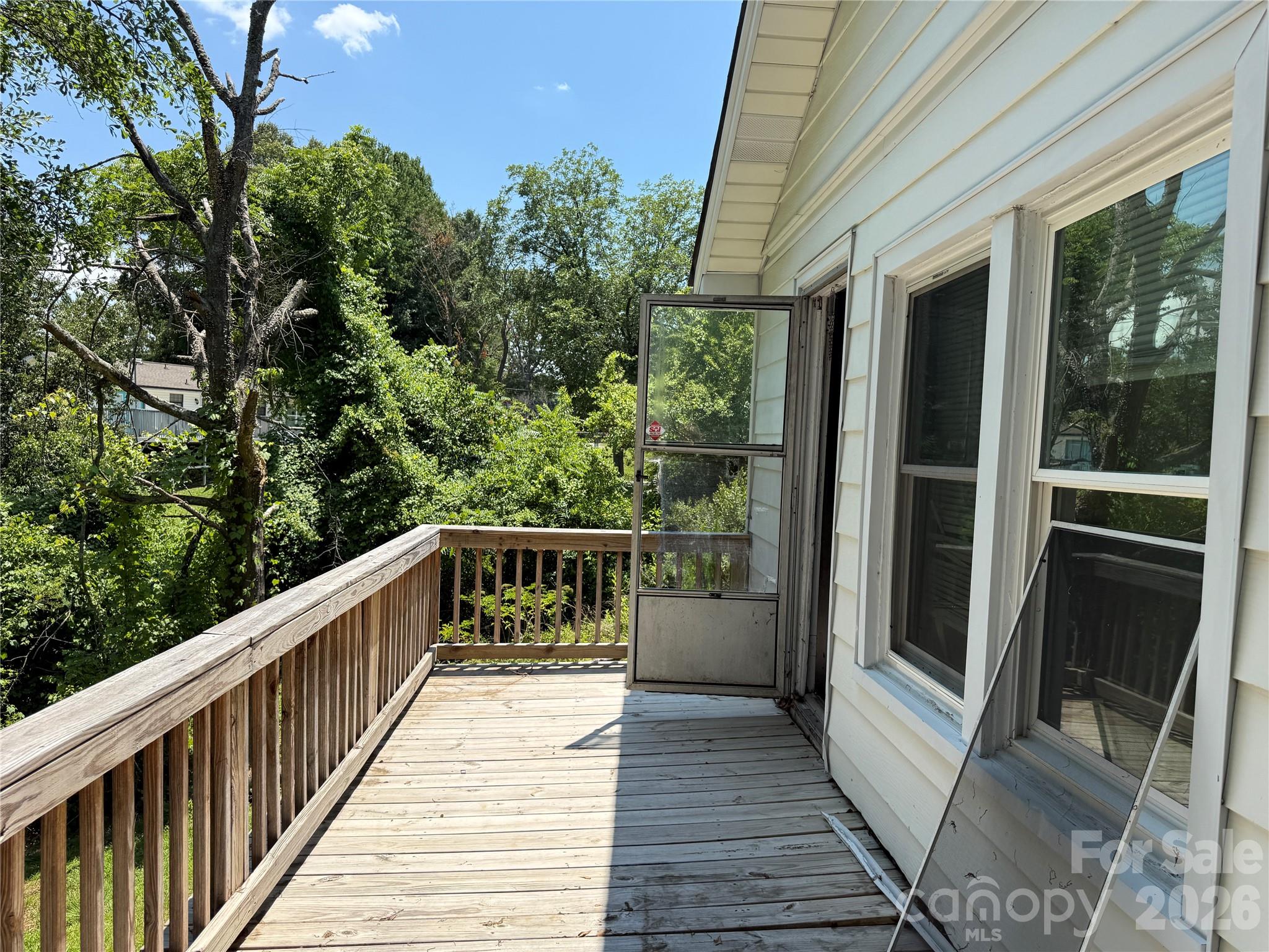 Single Family Residence at 514 S Avon Street, Gastonia, photo 12 of 13